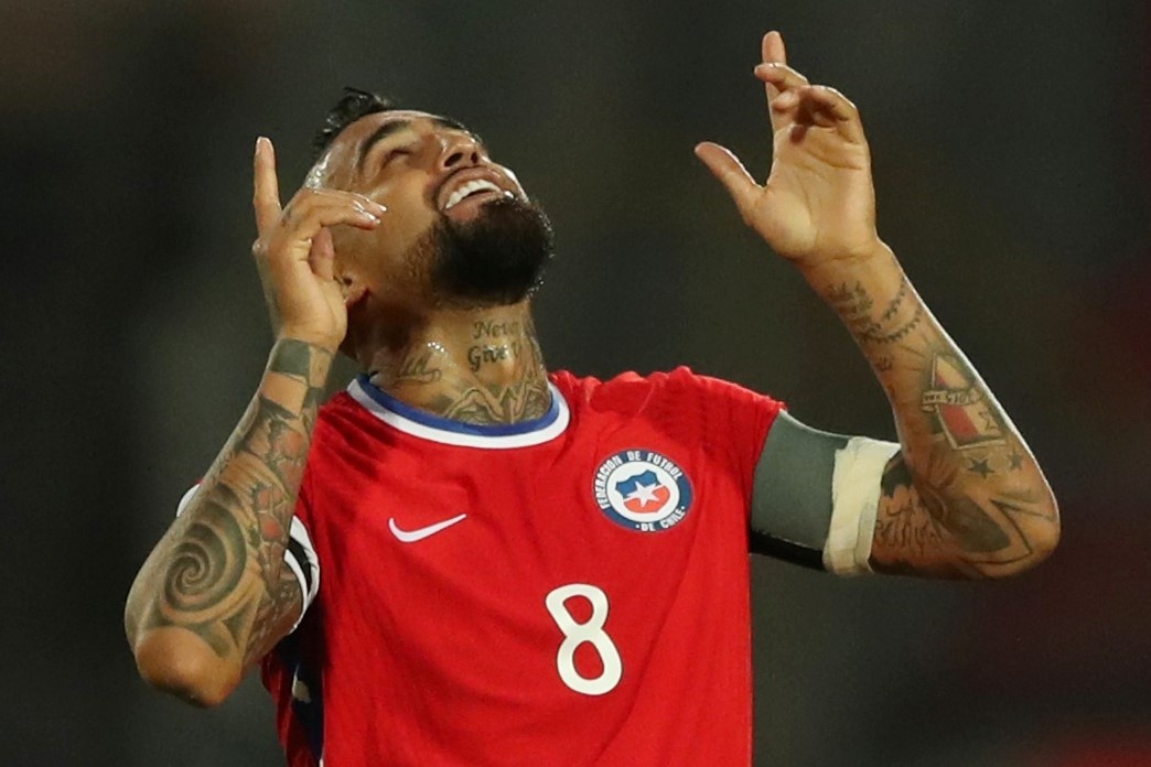 Vidal giup Chile thang tran dau tien tai vong loai World Cup 2022 hinh anh