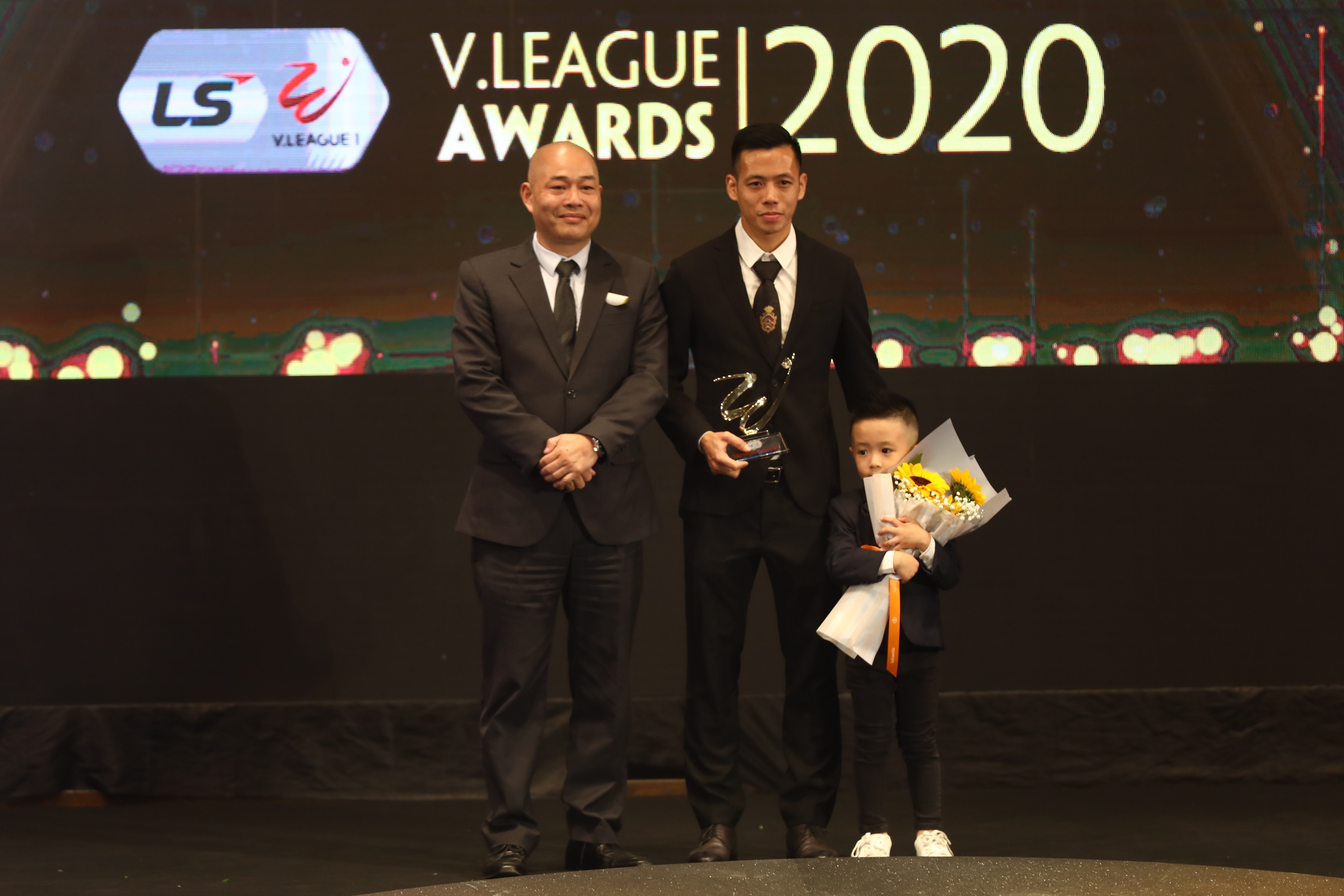 Van Quyet hay nhat V.League anh 1