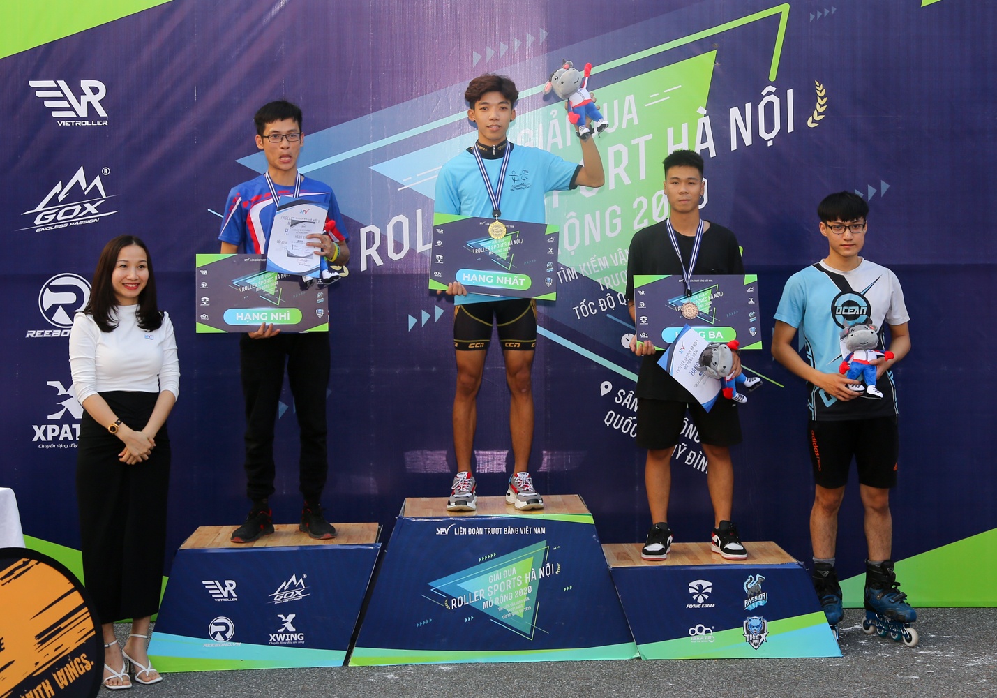 Giai truot bang Ha Noi anh 8