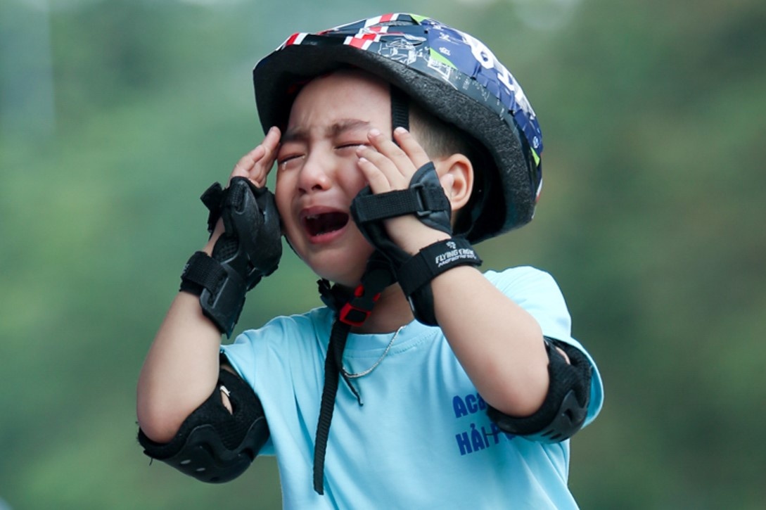 Van dong vien nhi bat khoc o giai Roller Sports 2020 hinh anh