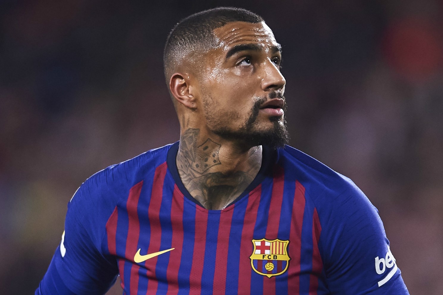 'Toi tung nghi bo bong da khi tap luyen voi Messi' hinh anh