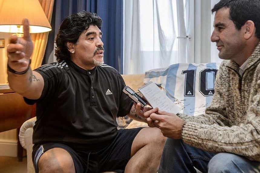 Maradona qua doi anh 1