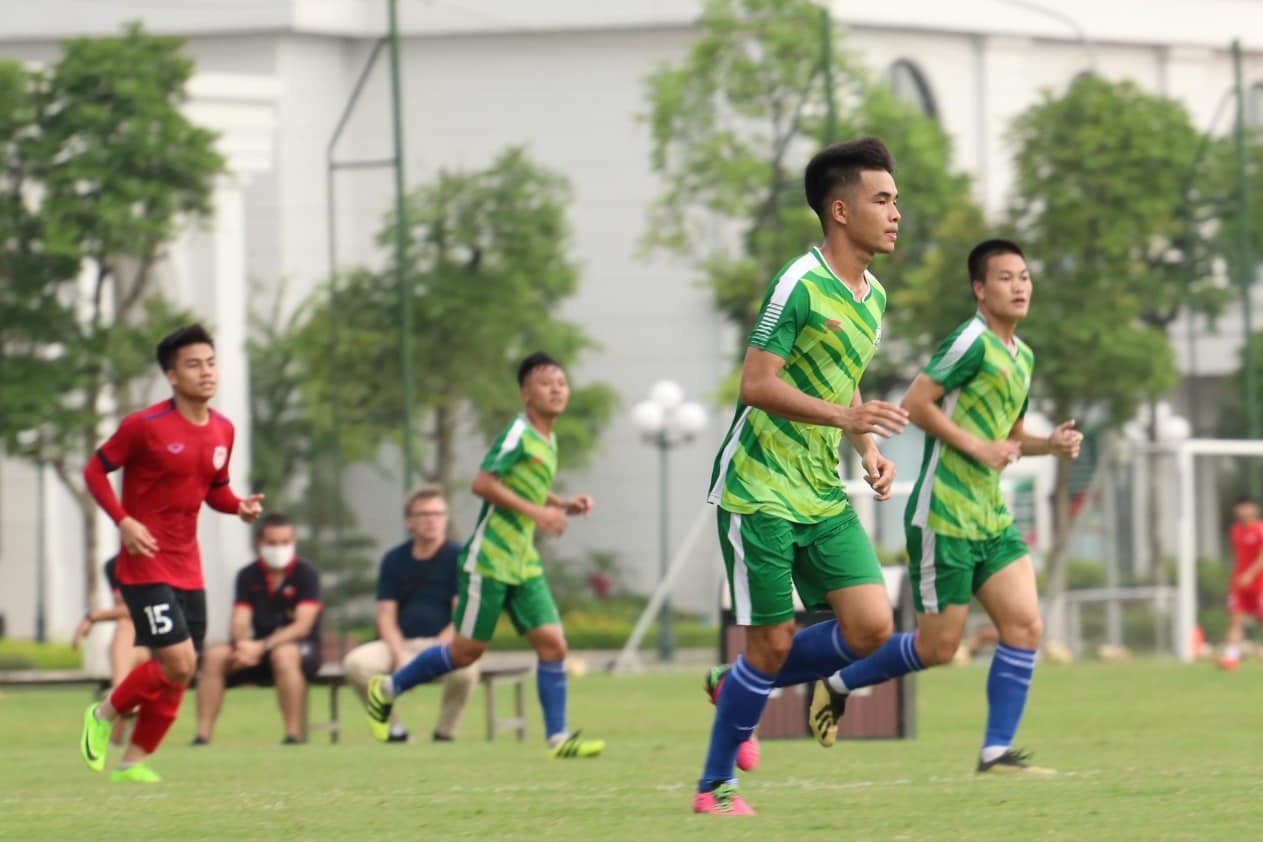 V.League khoi tranh anh 1