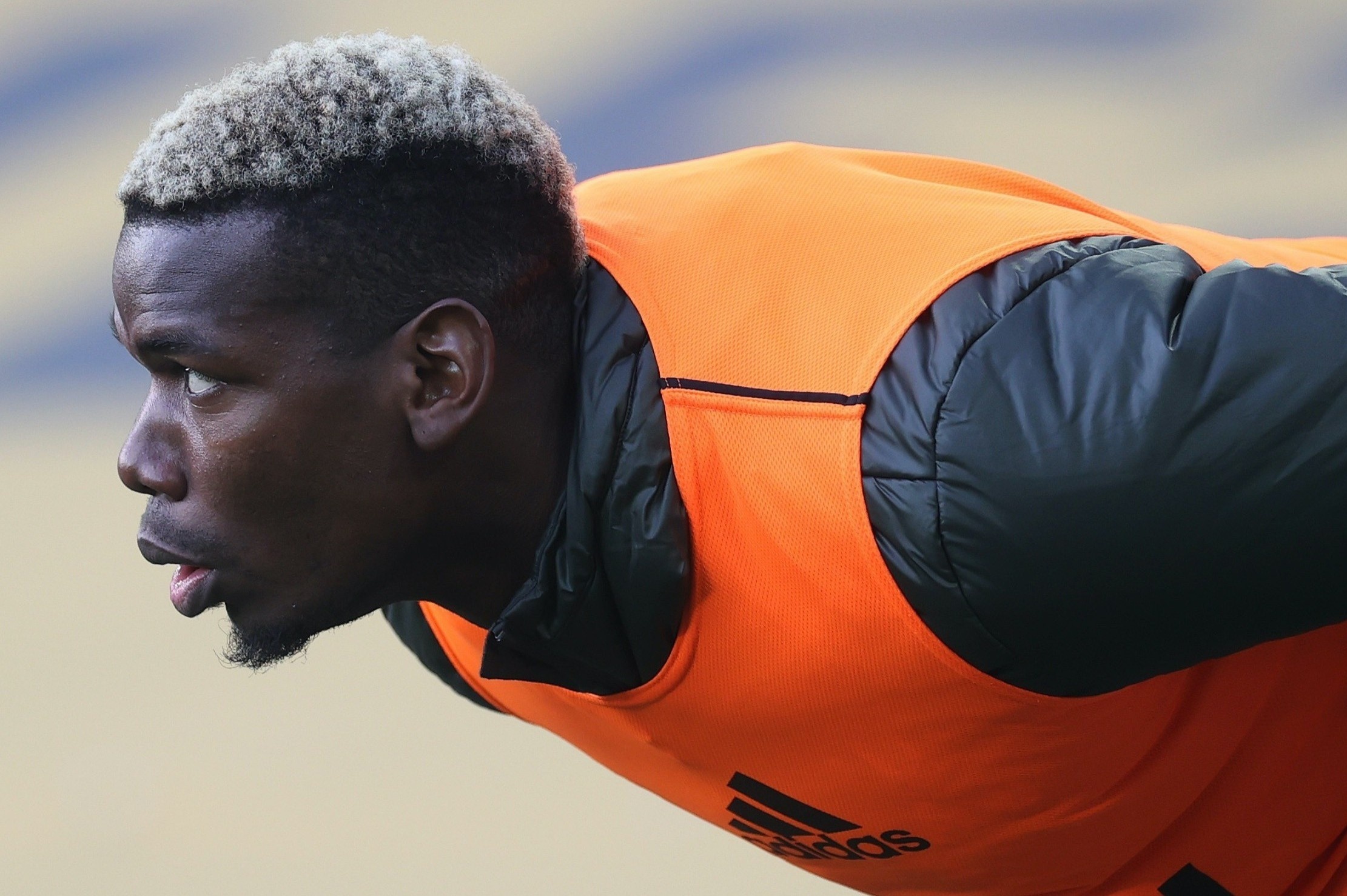 BLV Quang Huy: 'Pogba vao san chi gay nen rac roi' hinh anh