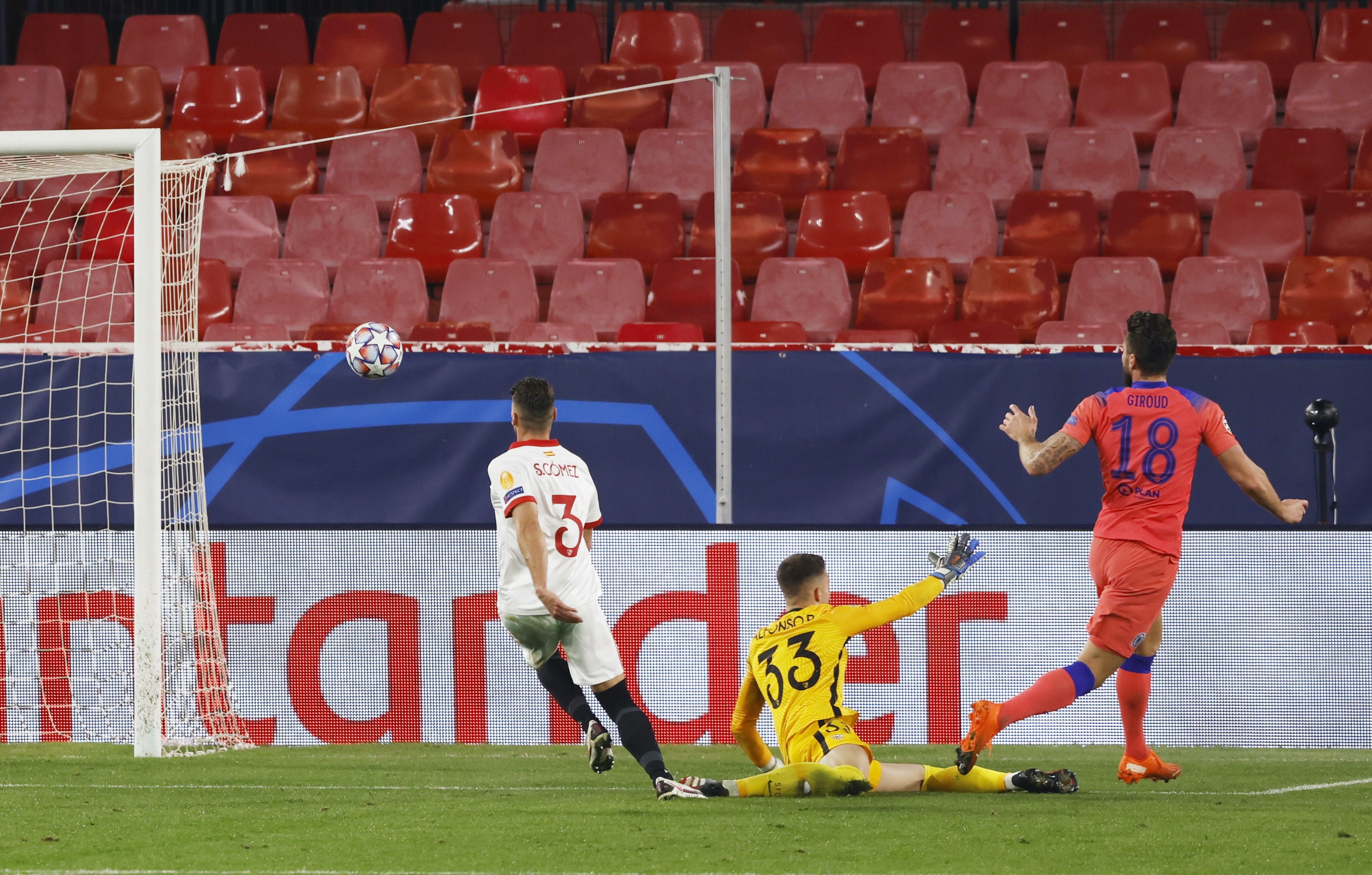 Giroud lap poker anh 6