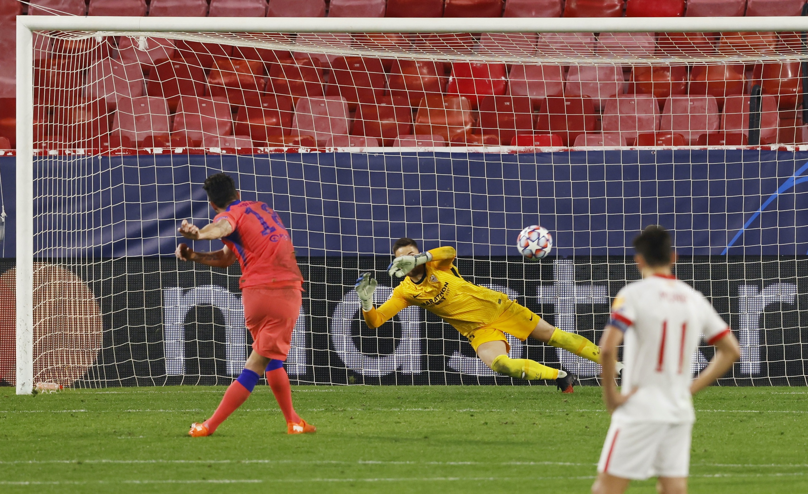 Giroud lap poker anh 8