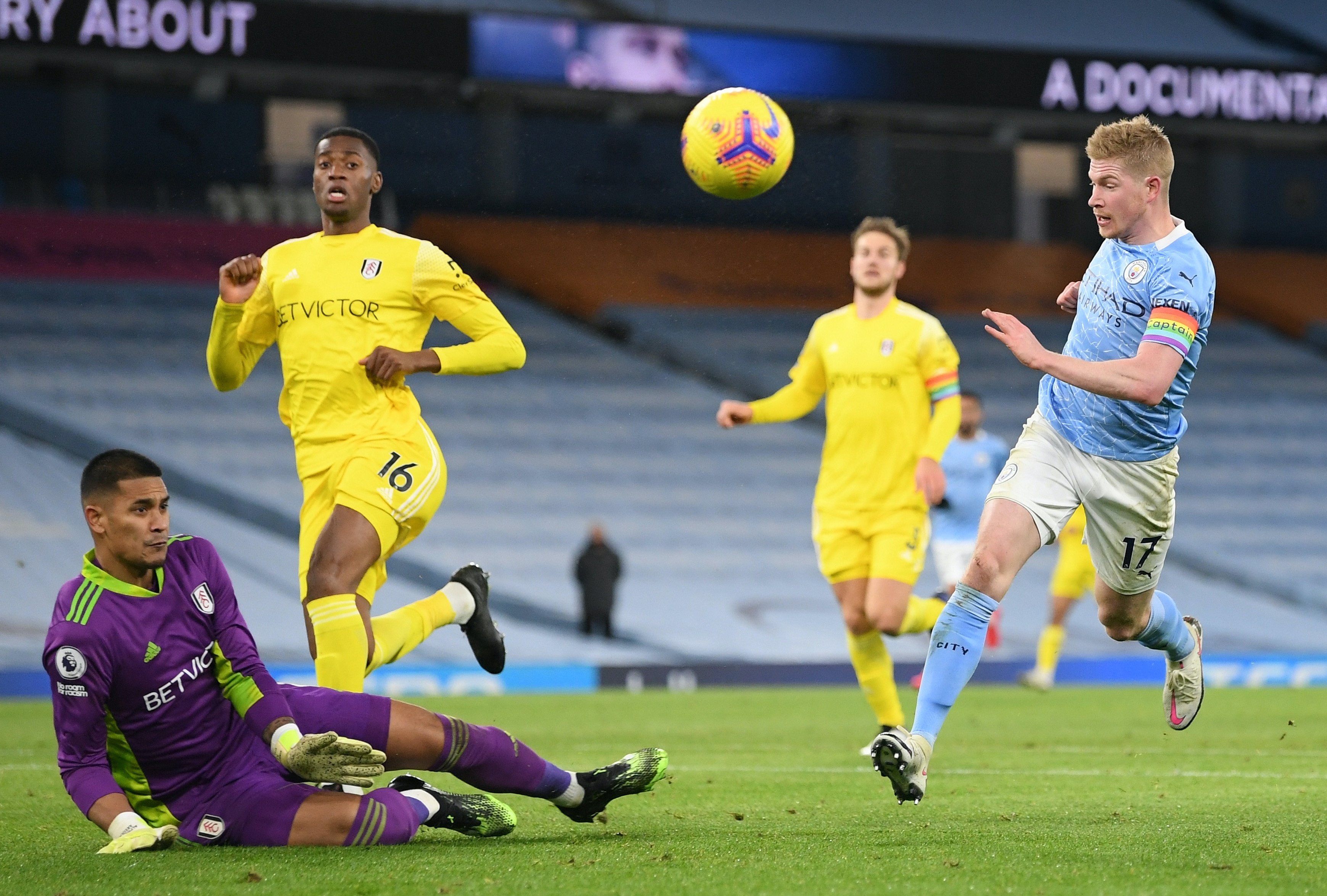 Sterling lap ky luc anh 6