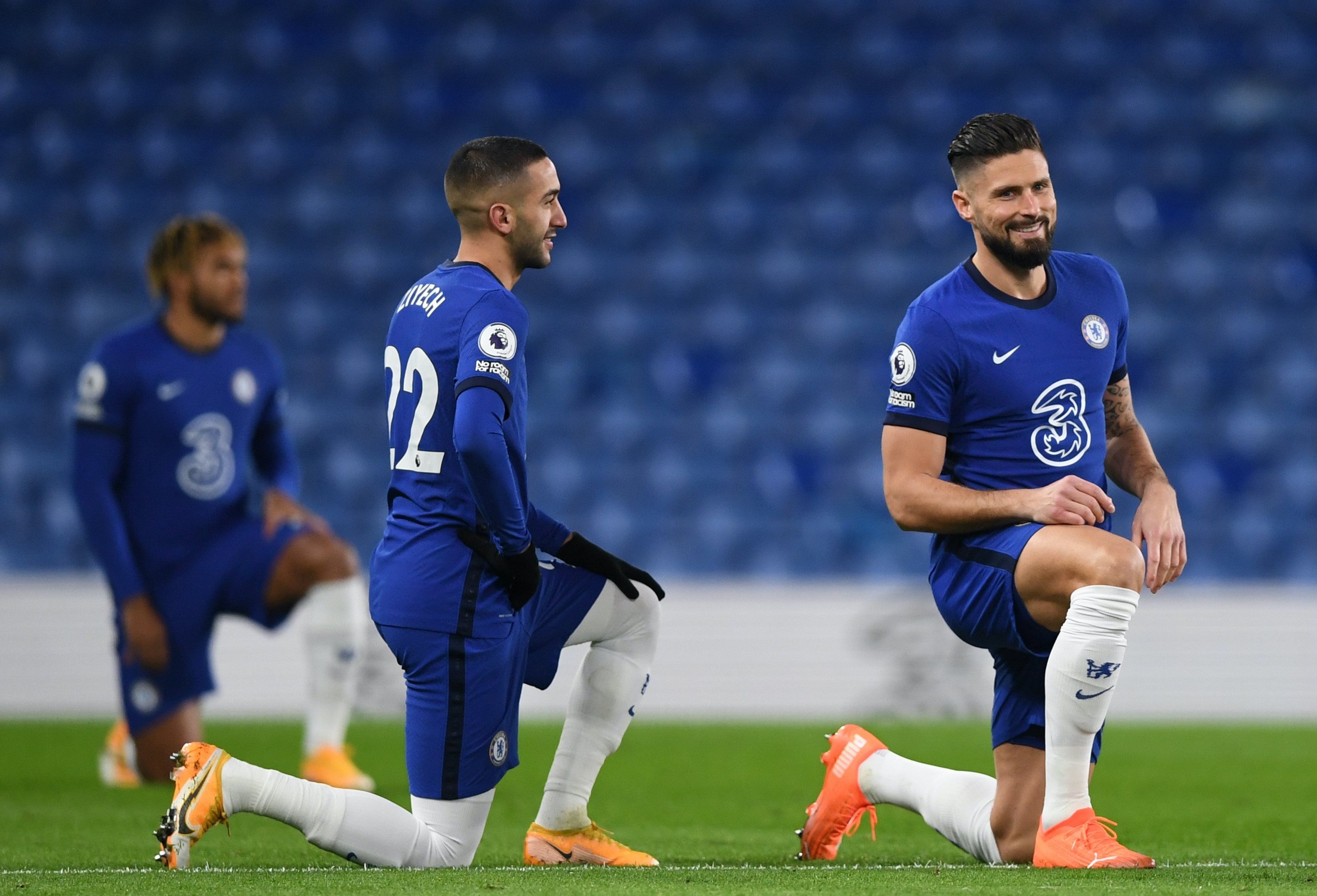 Chelsea len dau bang anh 1