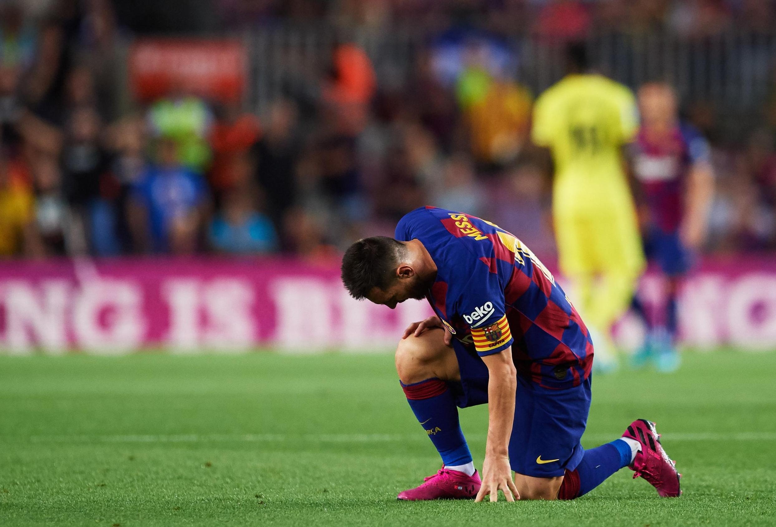 Messi roi Barca anh 1