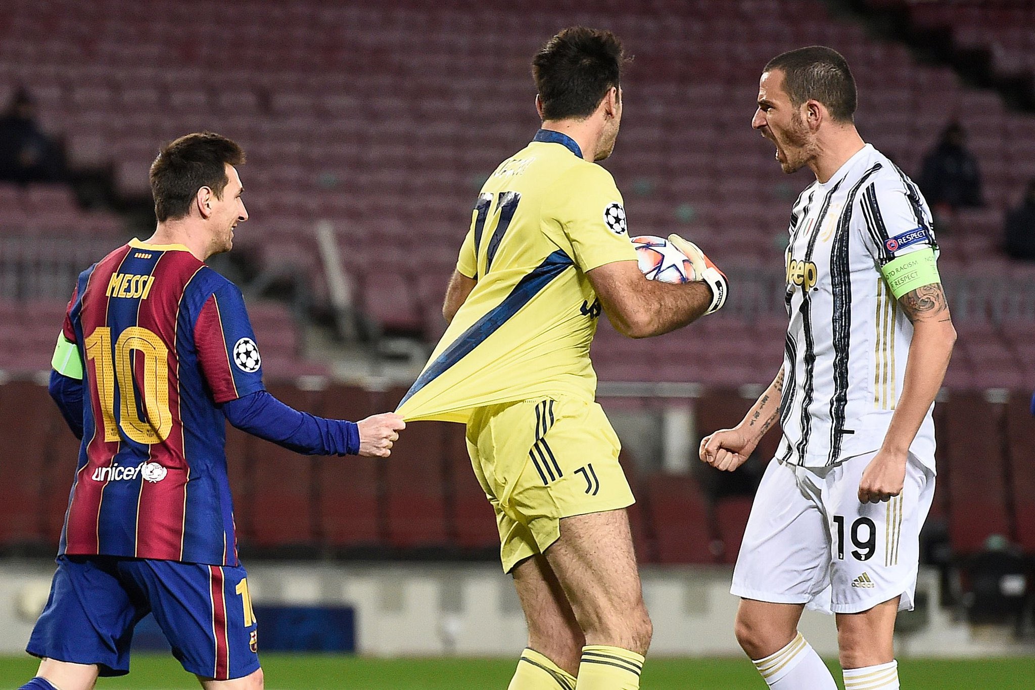 Juventus dau voi Barca anh 1