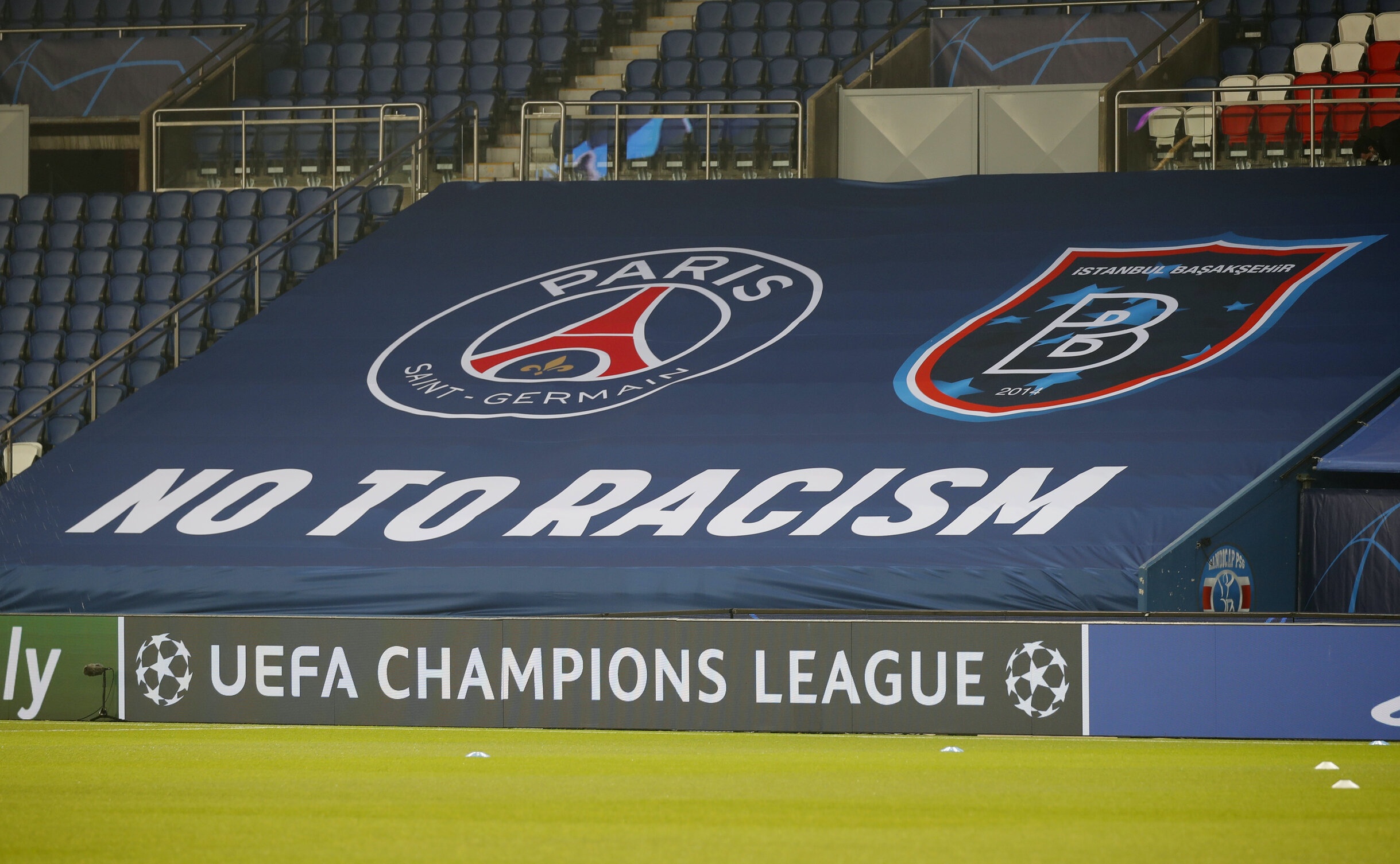 Trong tai phan biet chung toc anh 1