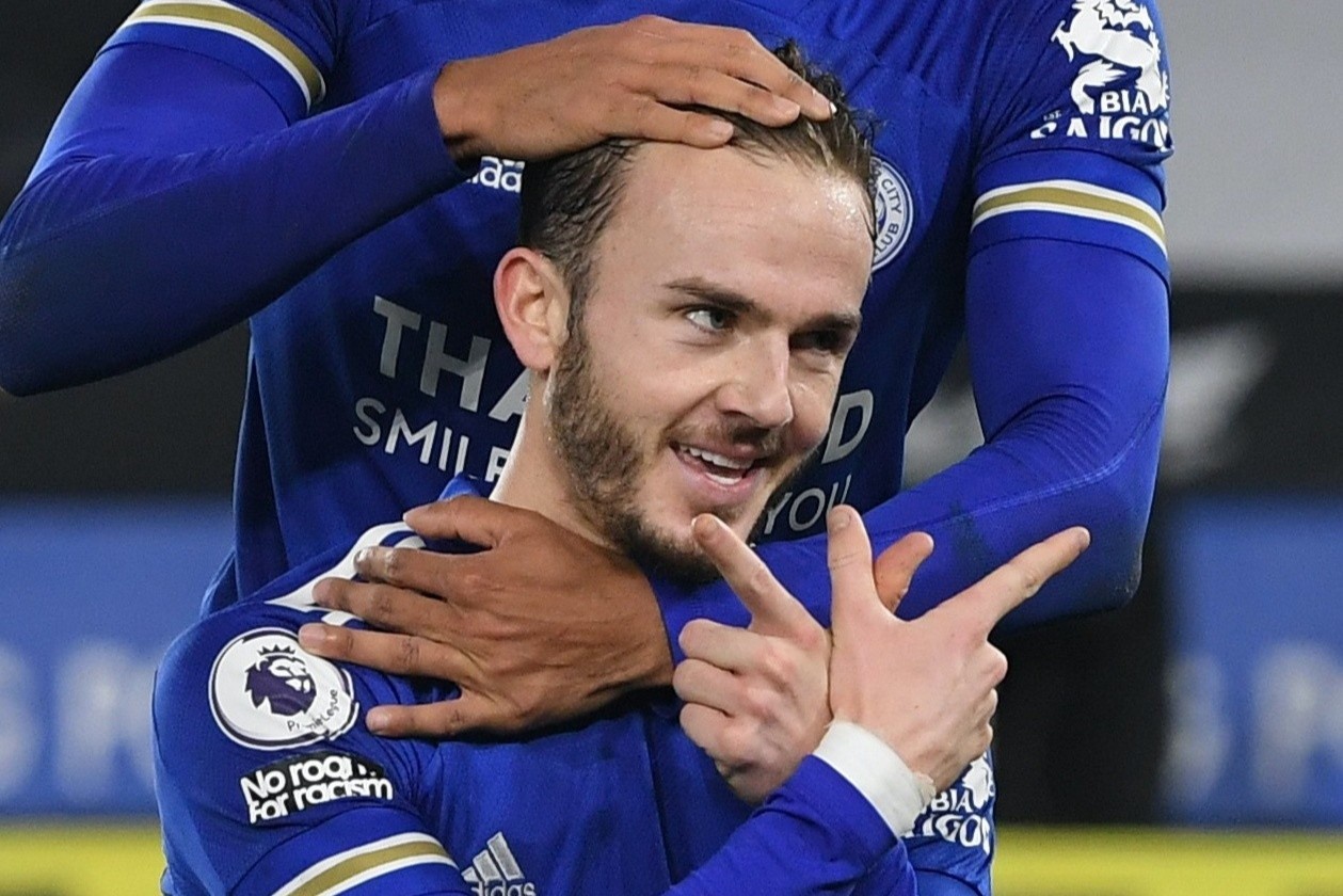 Leicester ap sat ngoi dau sau chien thang truoc Brighton hinh anh