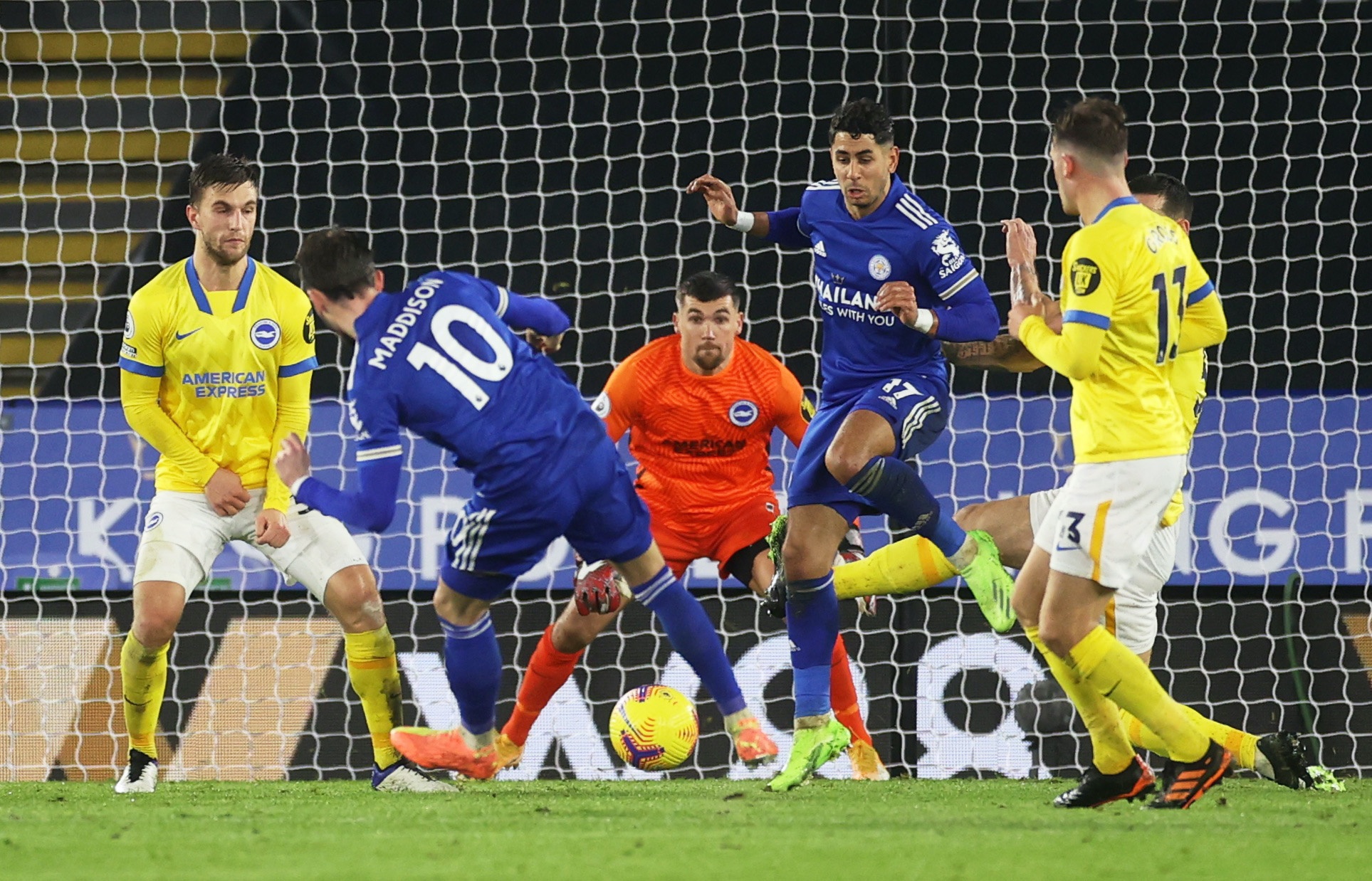 Leicester vao top 3 anh 3