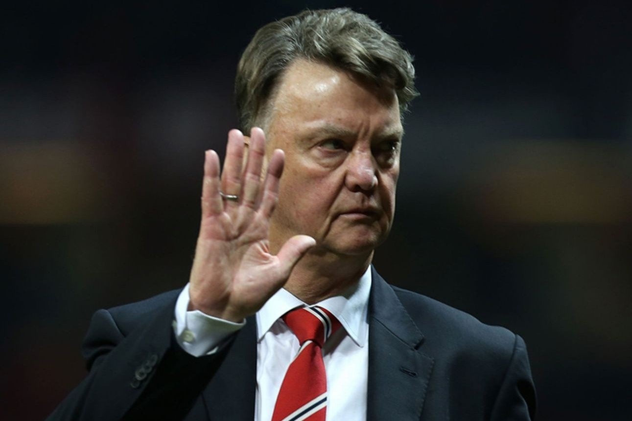 Van Gaal: 'Man United co the sa thai Solskjaer cuoi mua' hinh anh