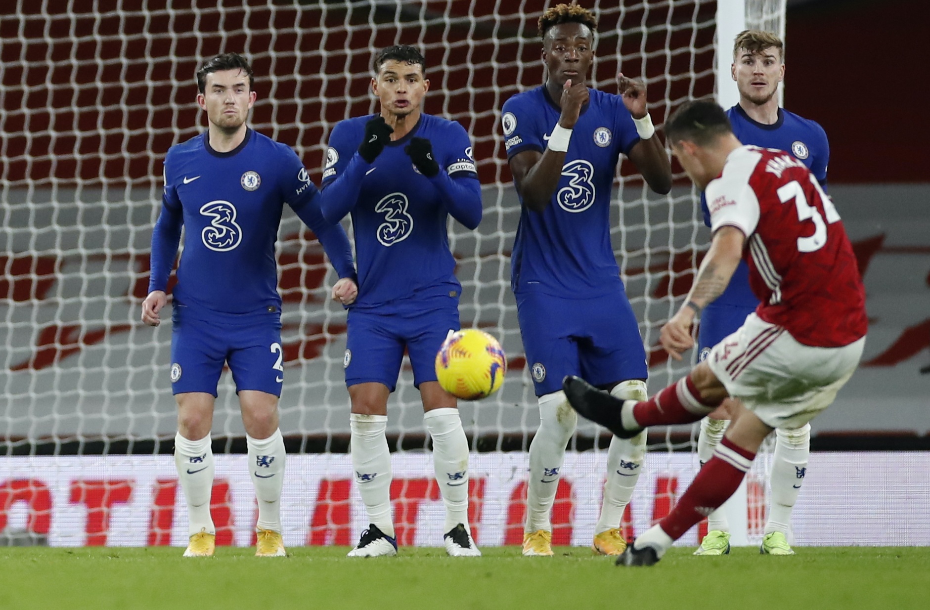 Arsenal hoi sinh anh 4