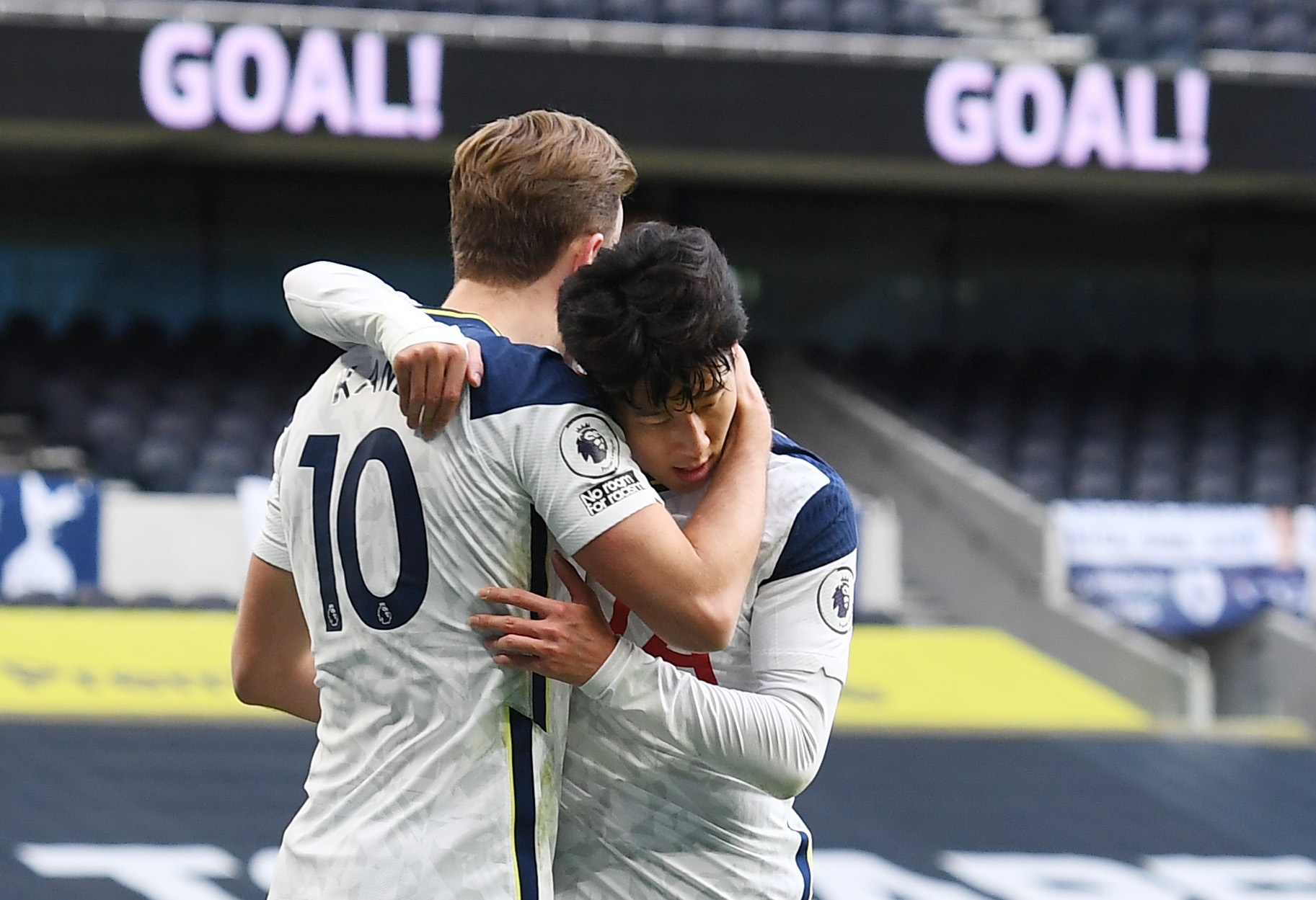 Ky luc Kane va Son anh 1