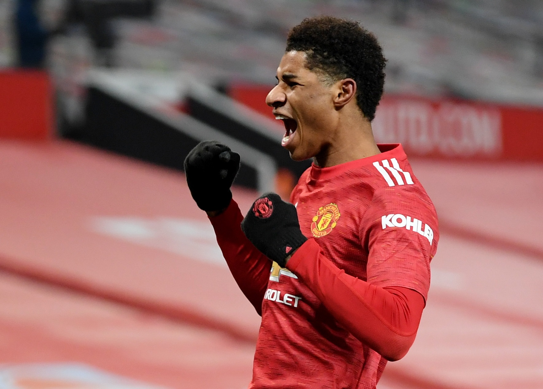 Man Utd hoi sinh anh 1