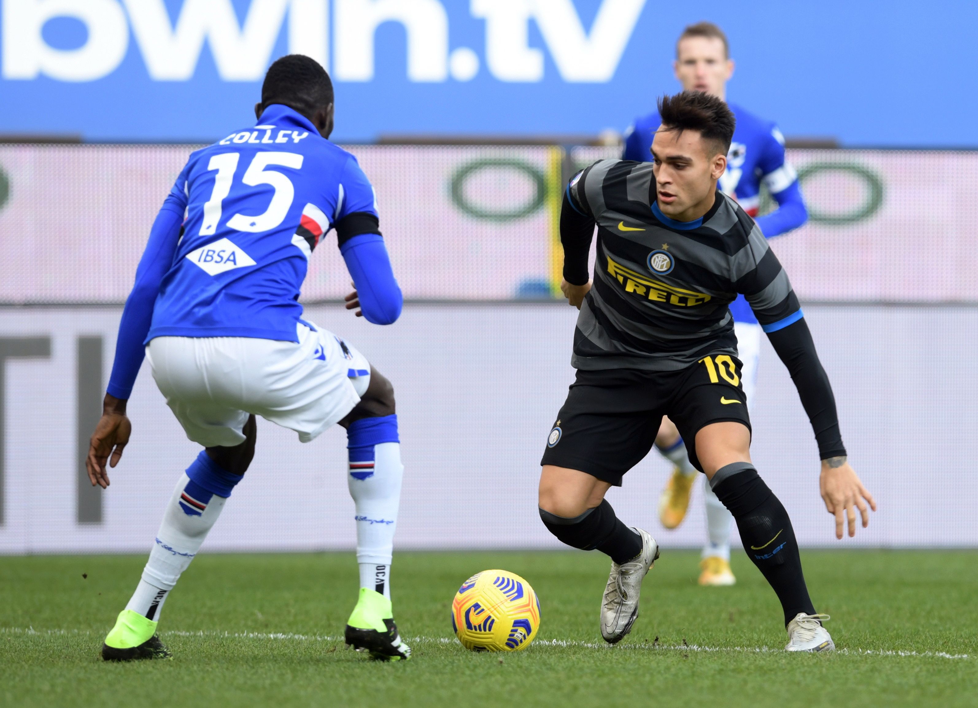 Inter Milan thua Sampdoria anh 1