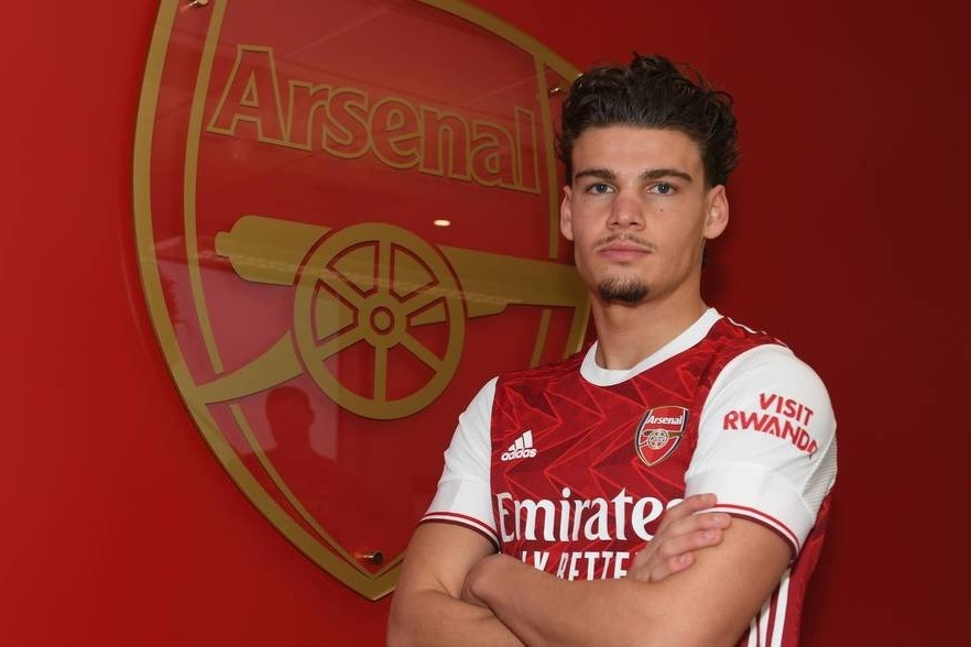 Arsenal chieu mo tan binh anh 1