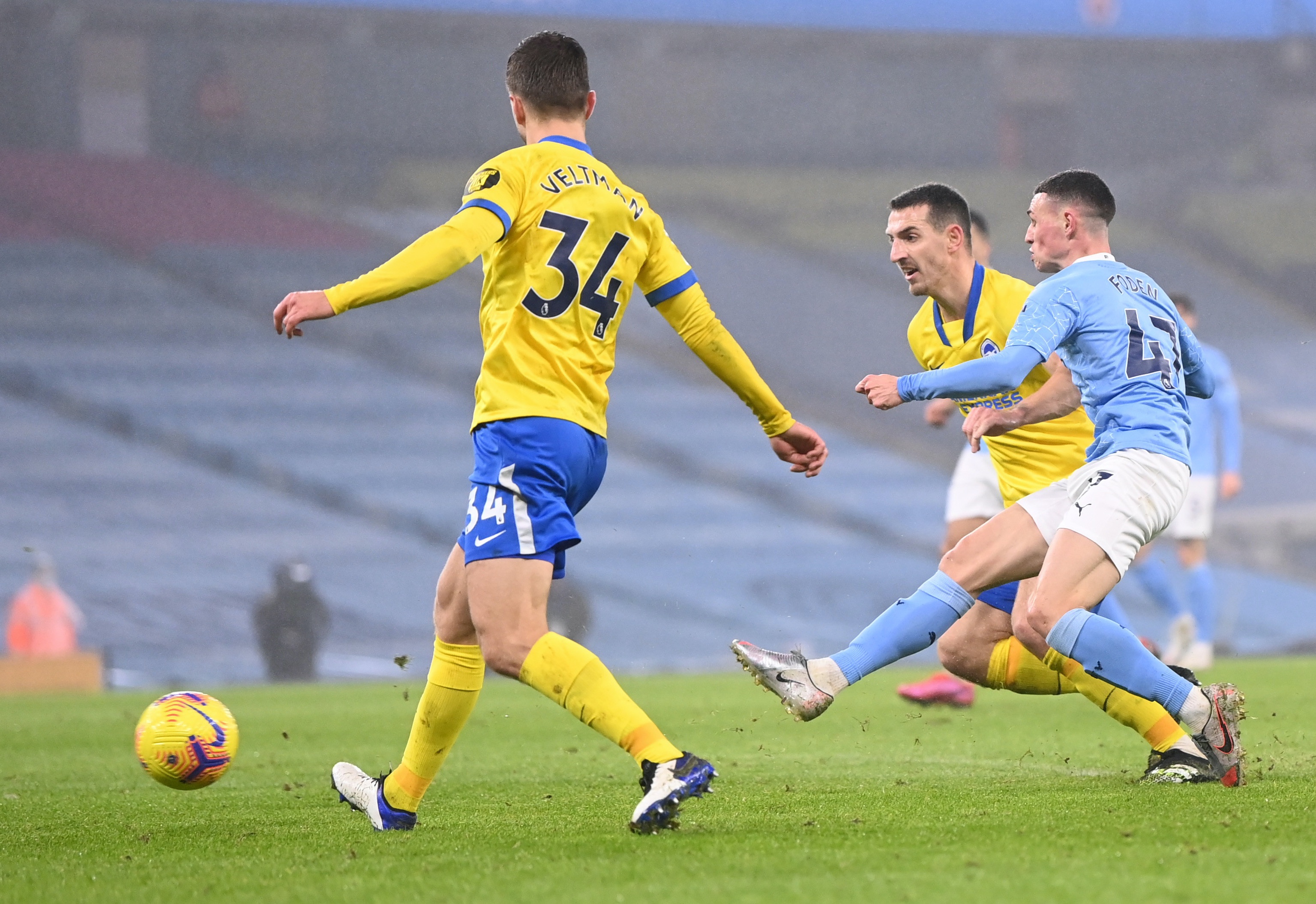 Man City vao top 4 anh 4