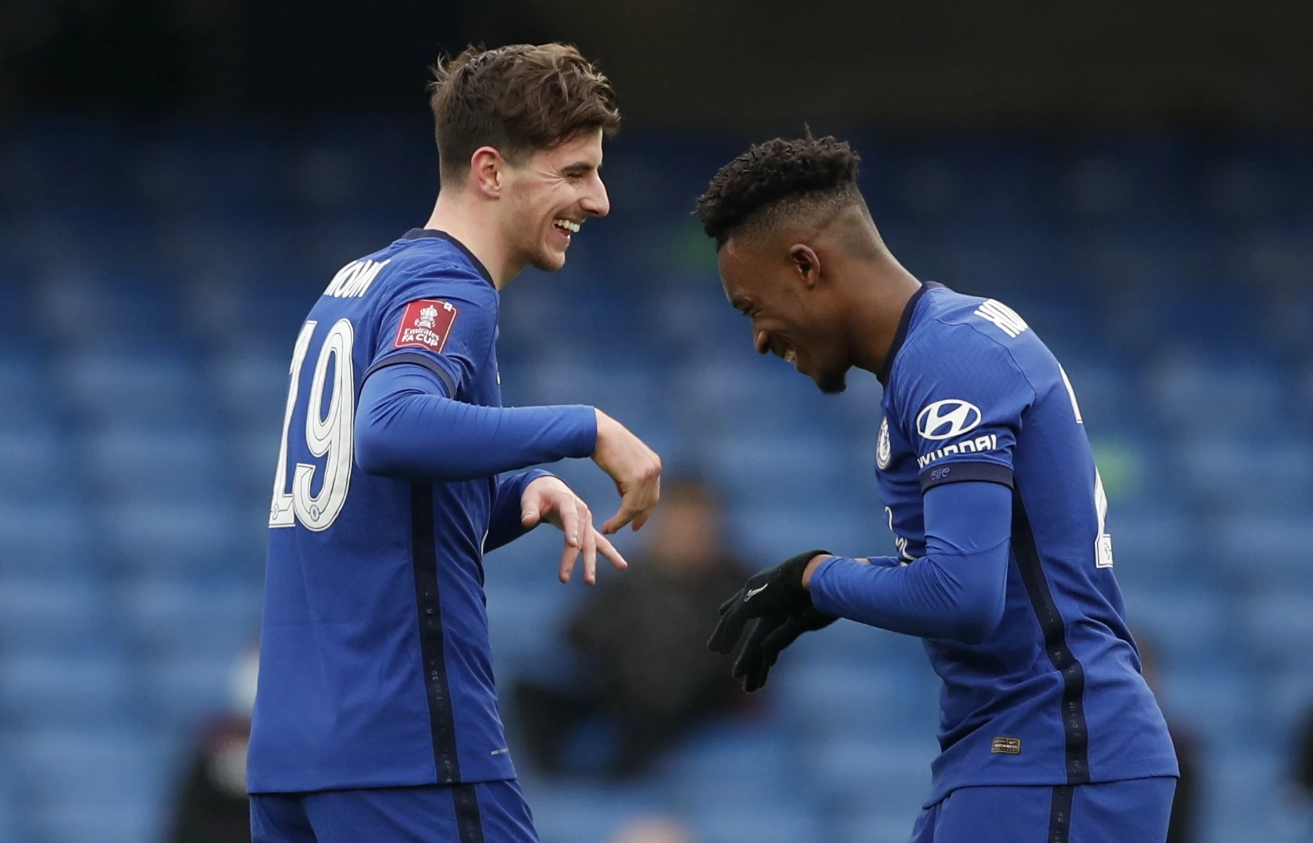 Chelsea khung hoang anh 4