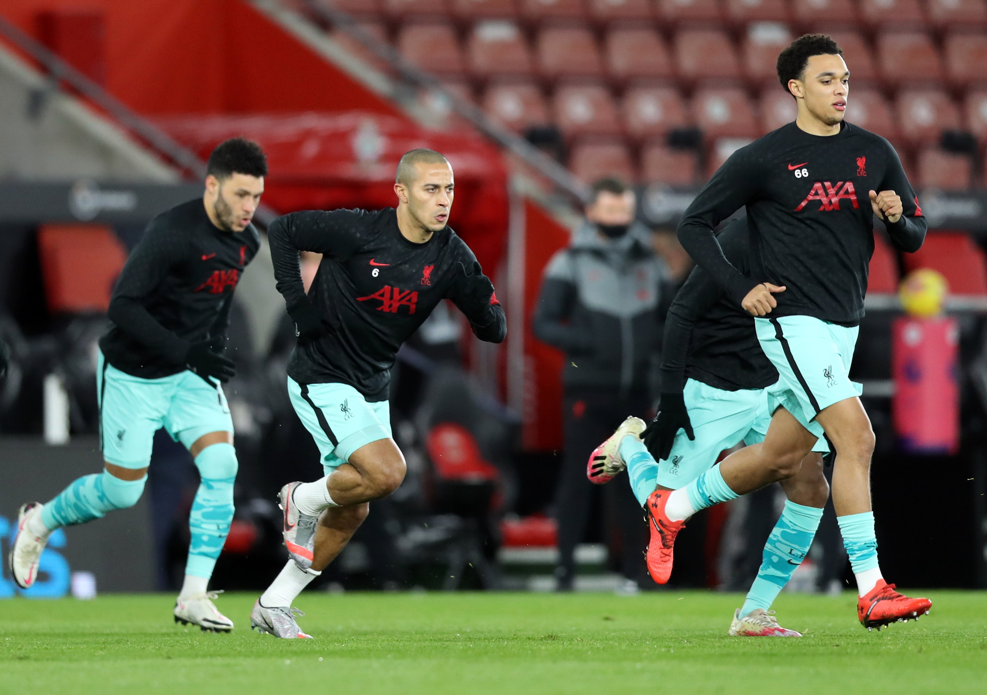 Liverpool dau voi Man Utd anh 2