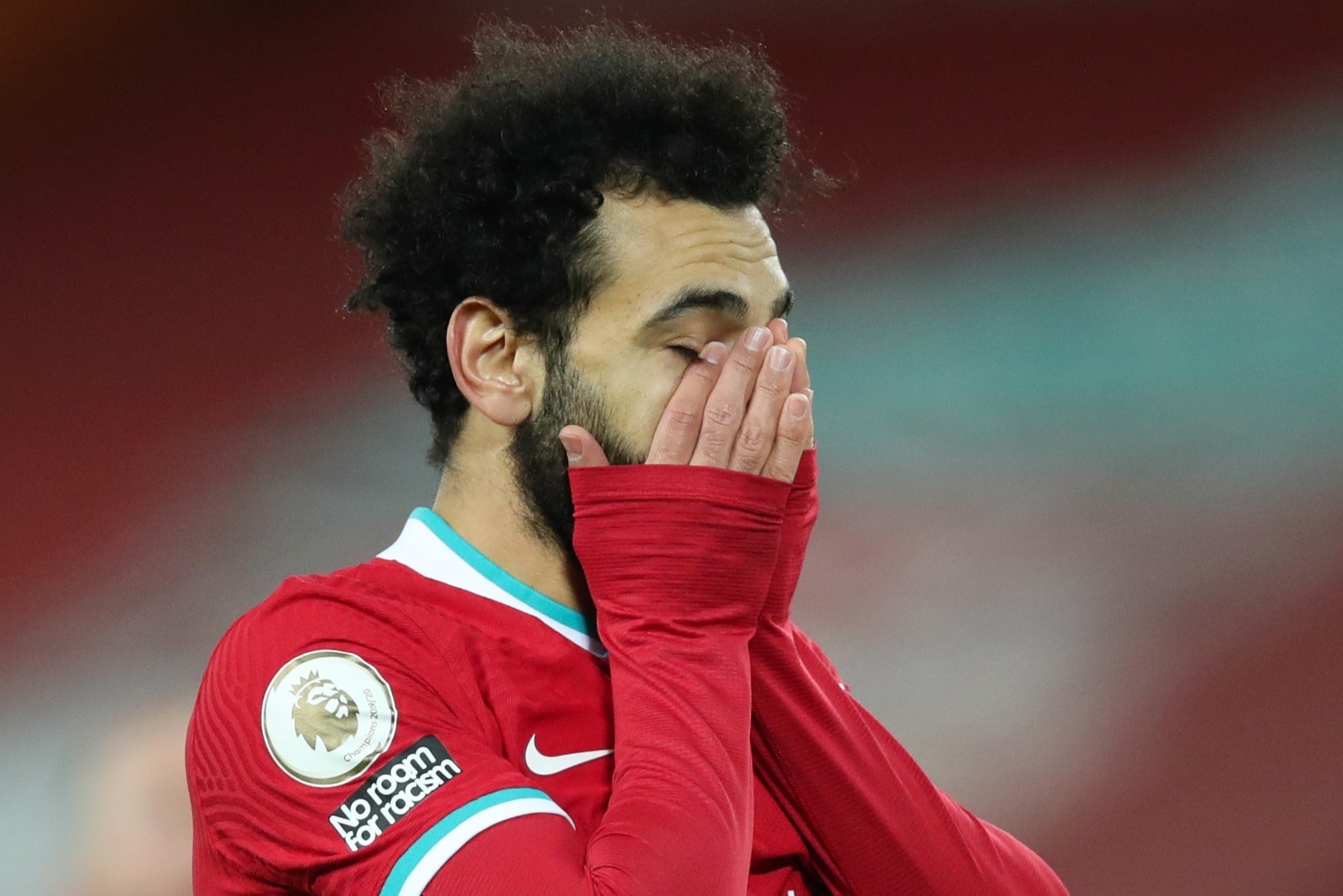 Liverpool cham dut chuoi 68 tran bat bai tren san nha hinh anh