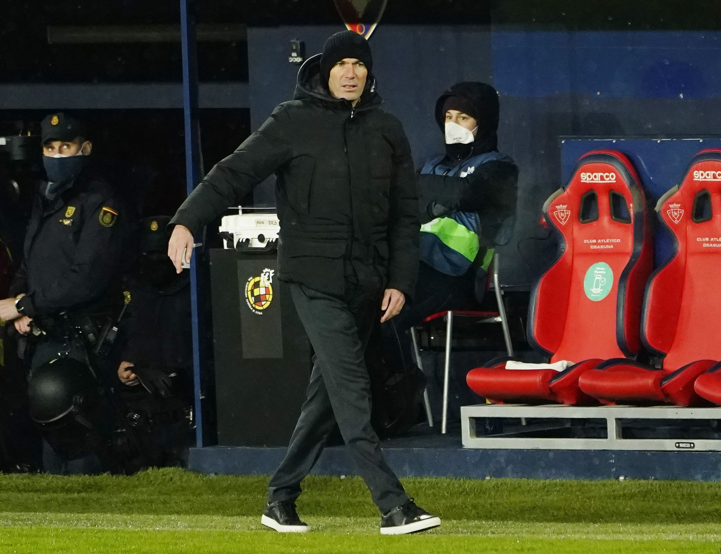 Zidane duong tinh nCoV anh 1