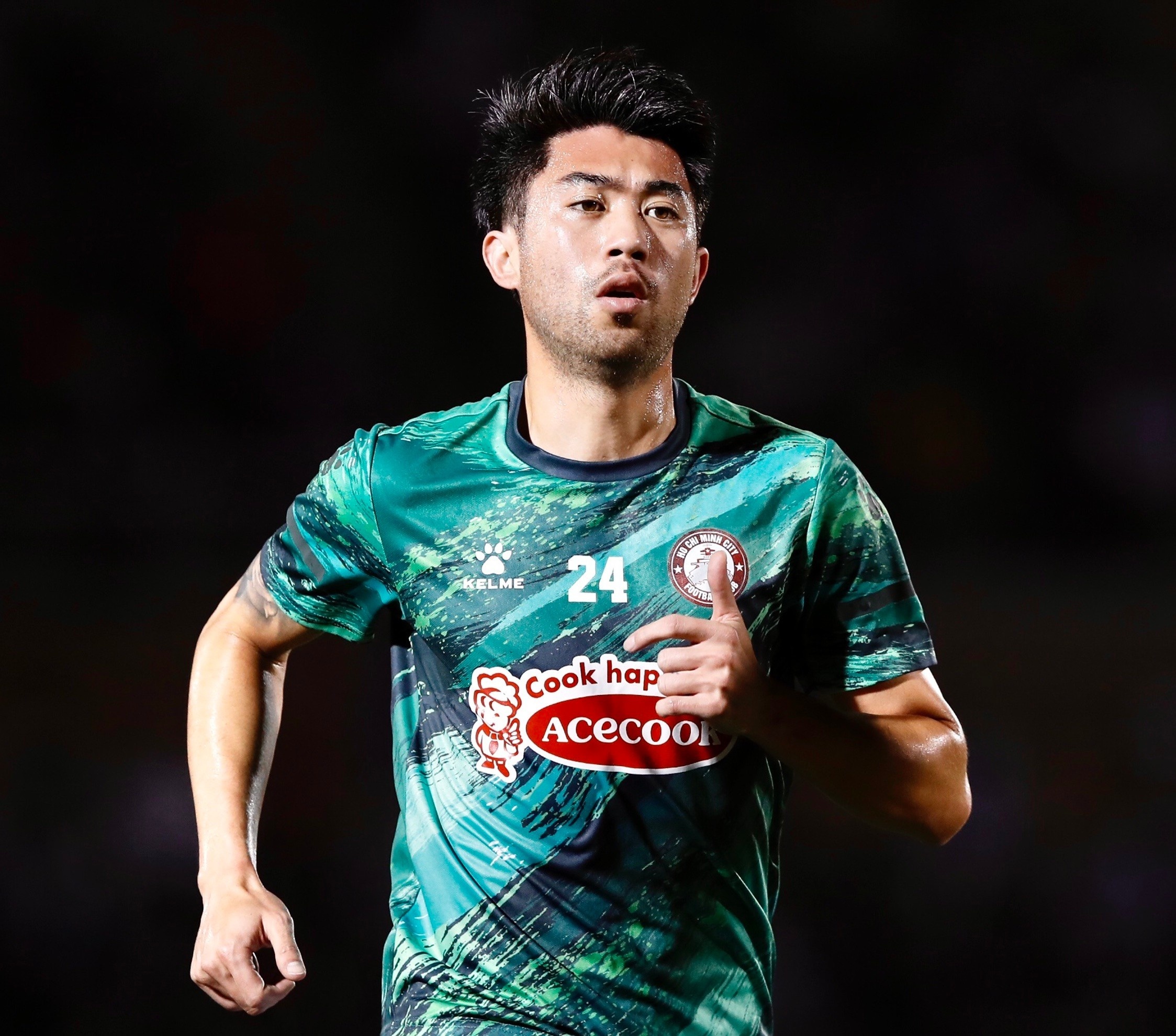 Lee Nguyen tro lai anh 1