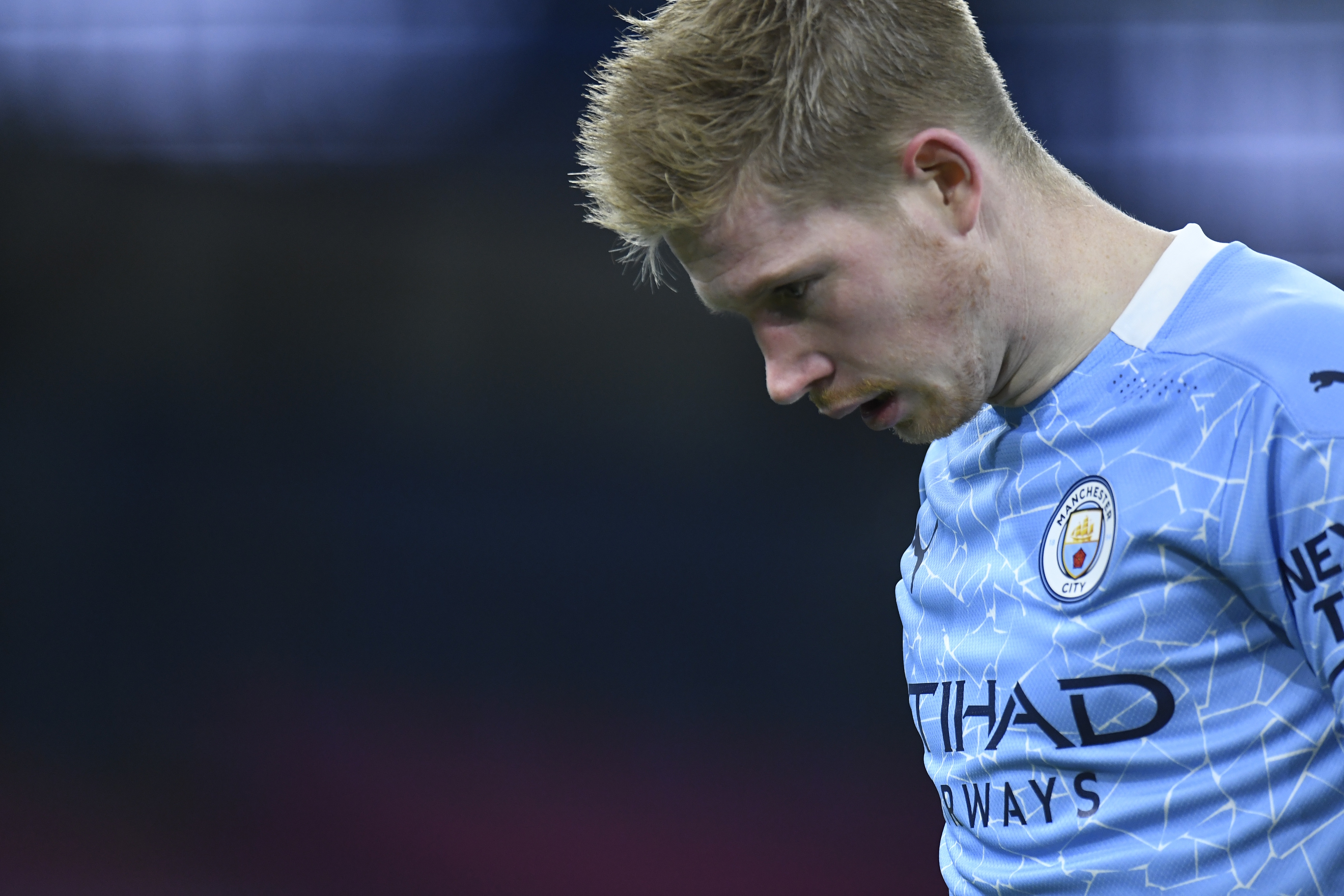 Man City len dau bang anh 3