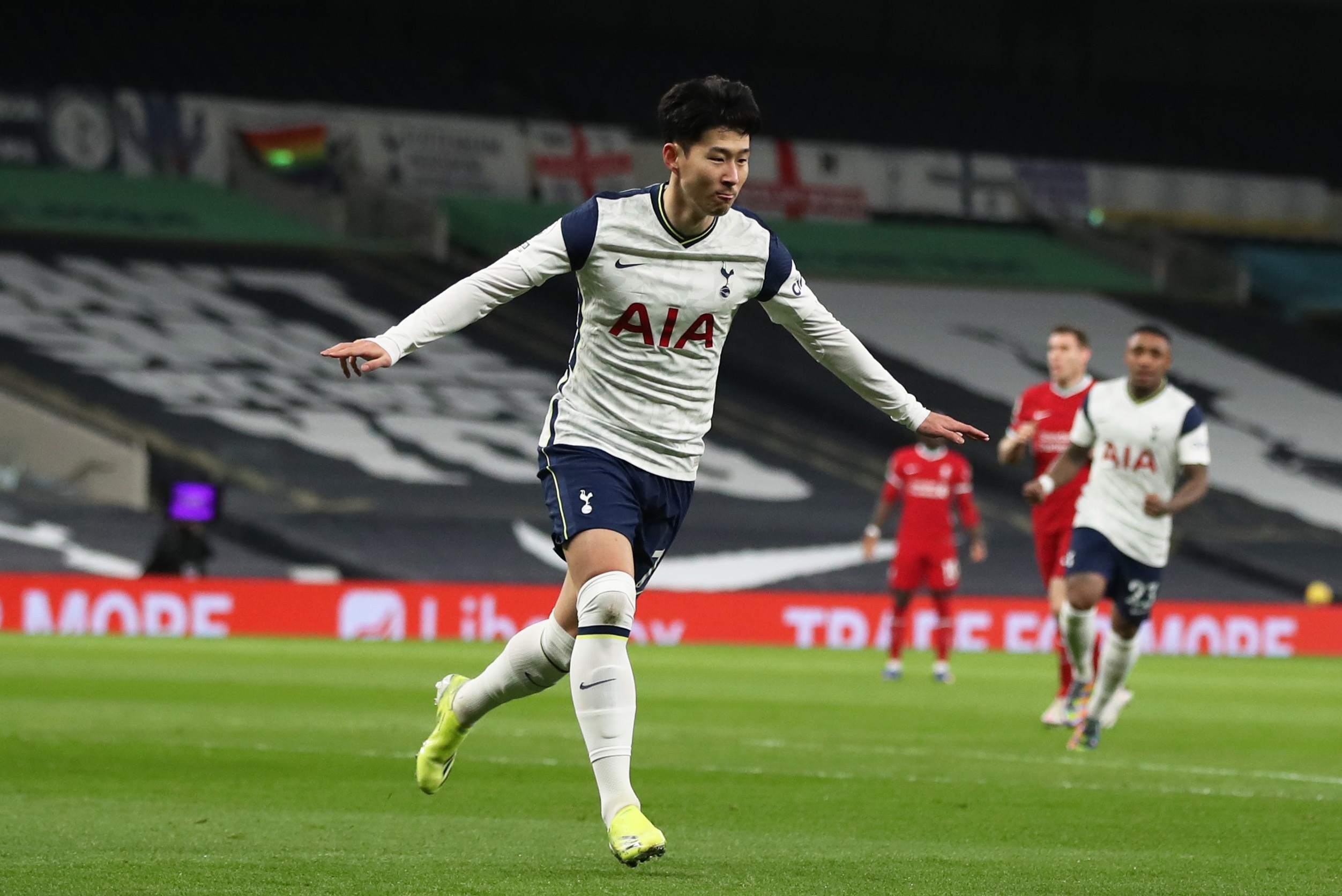 Liverpool dau voi Tottenham anh 2