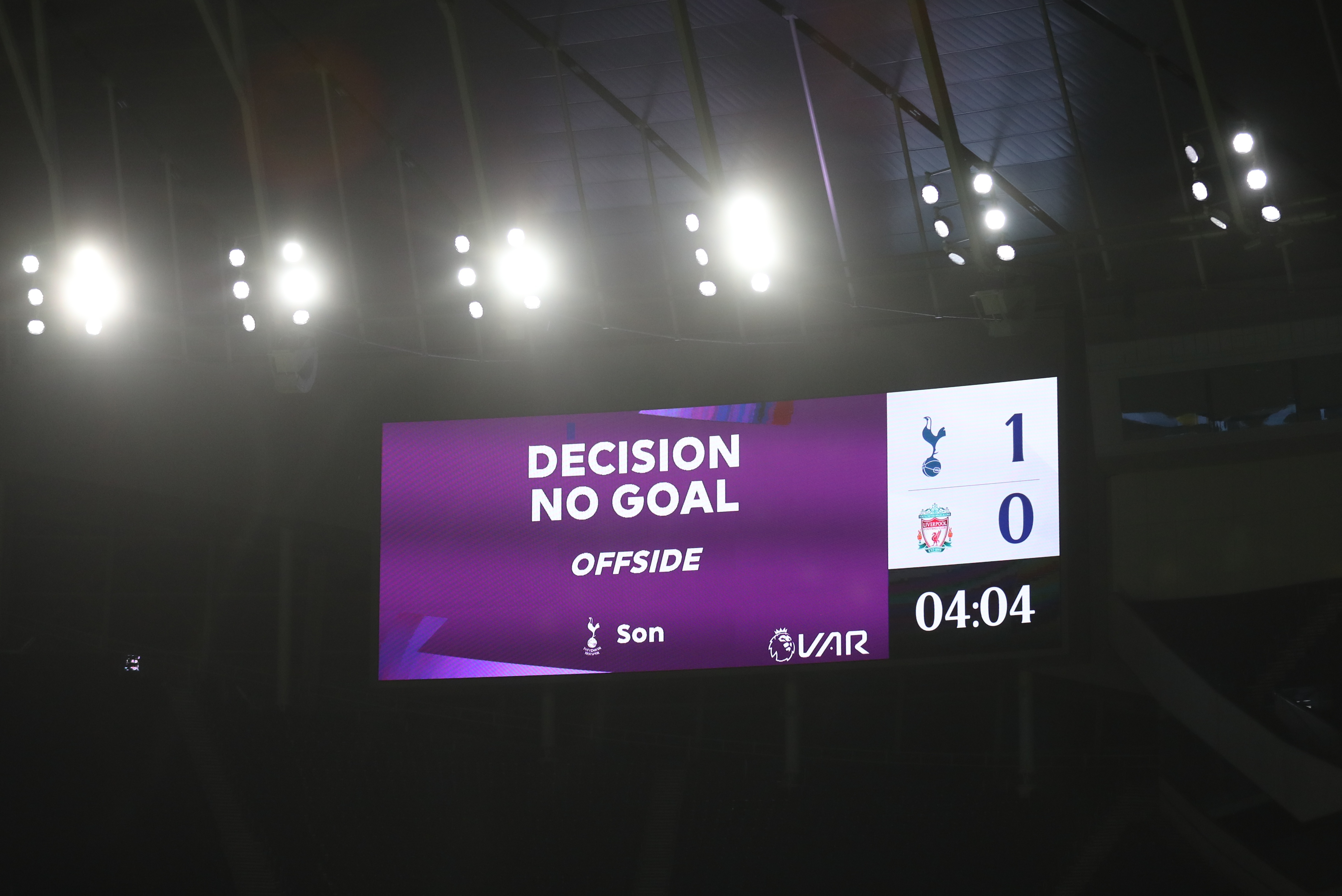 Liverpool dau voi Tottenham anh 3