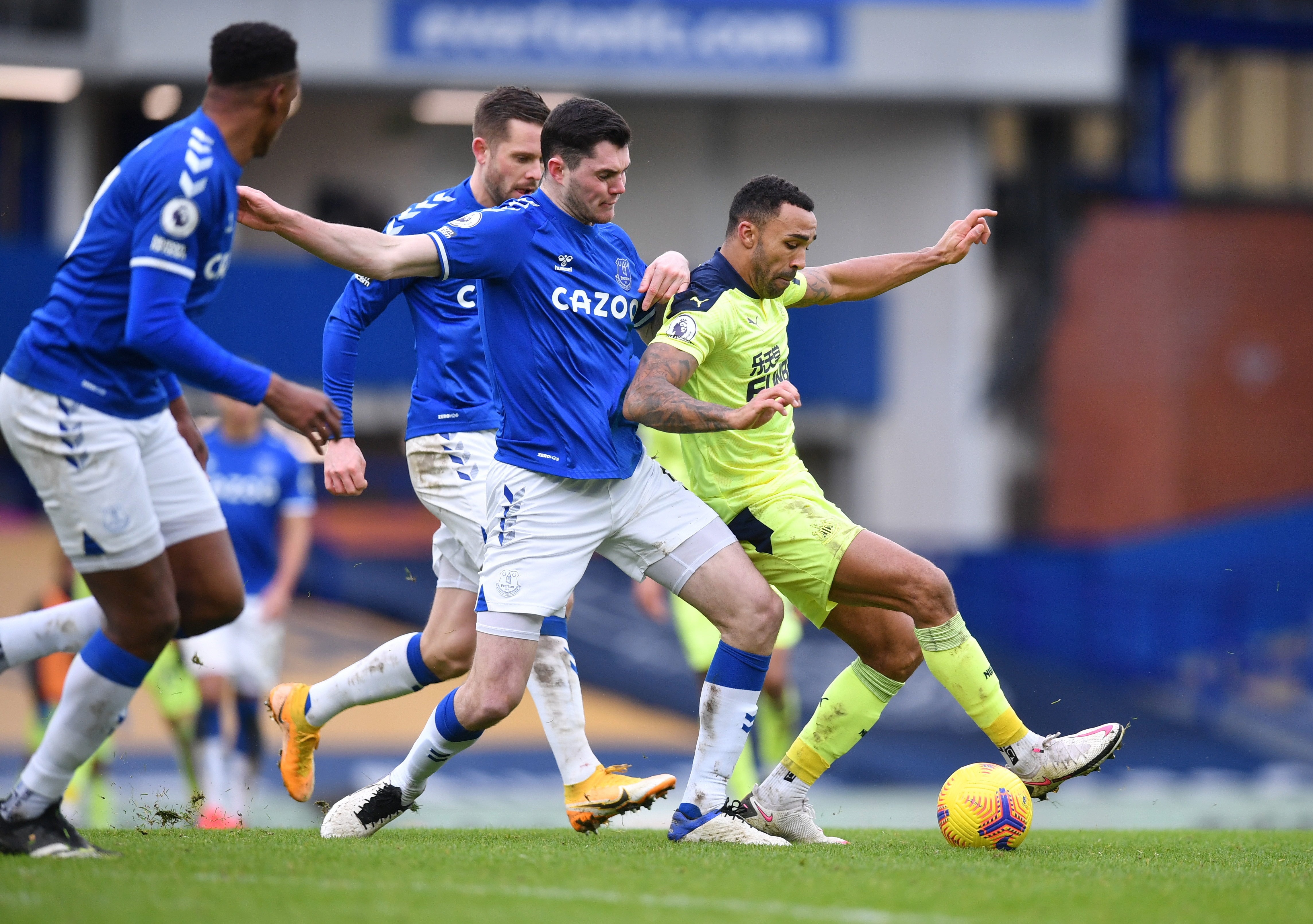 James Rodriguez tro lai anh 8