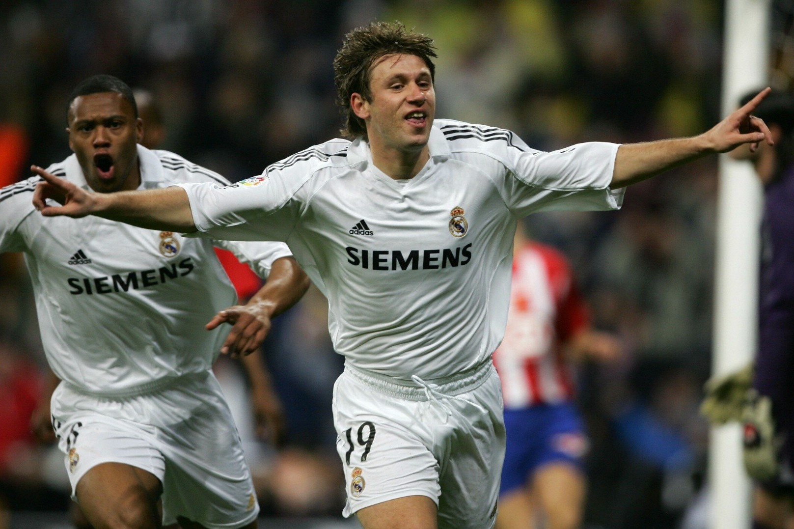 Ngua chung Cassano anh 1