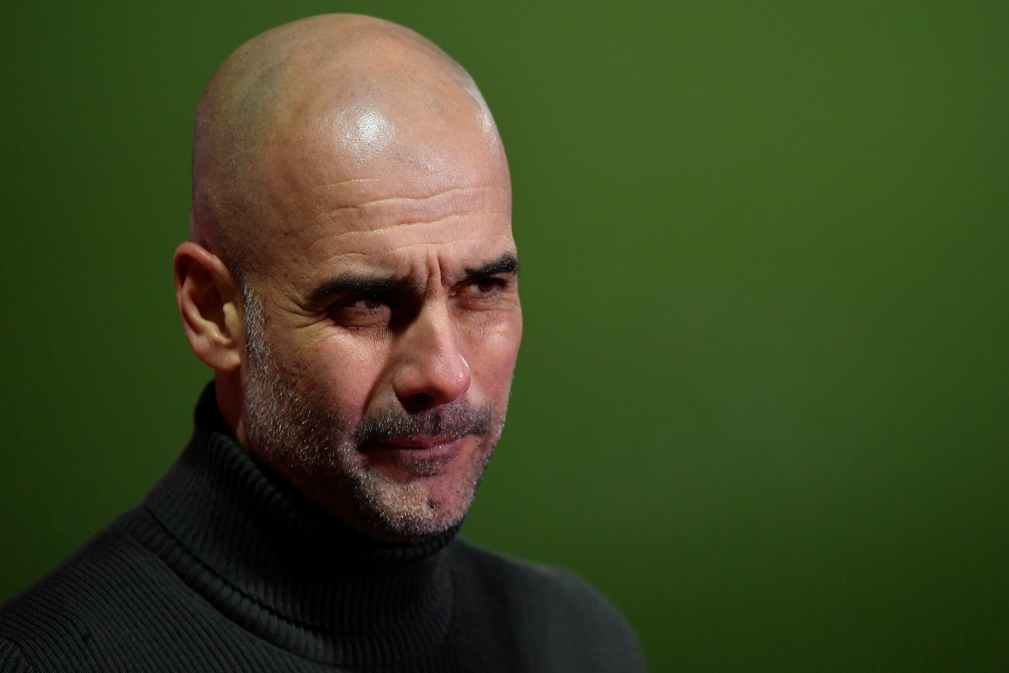 Pep chi ra cau thu khong the thay the o Man City hinh anh