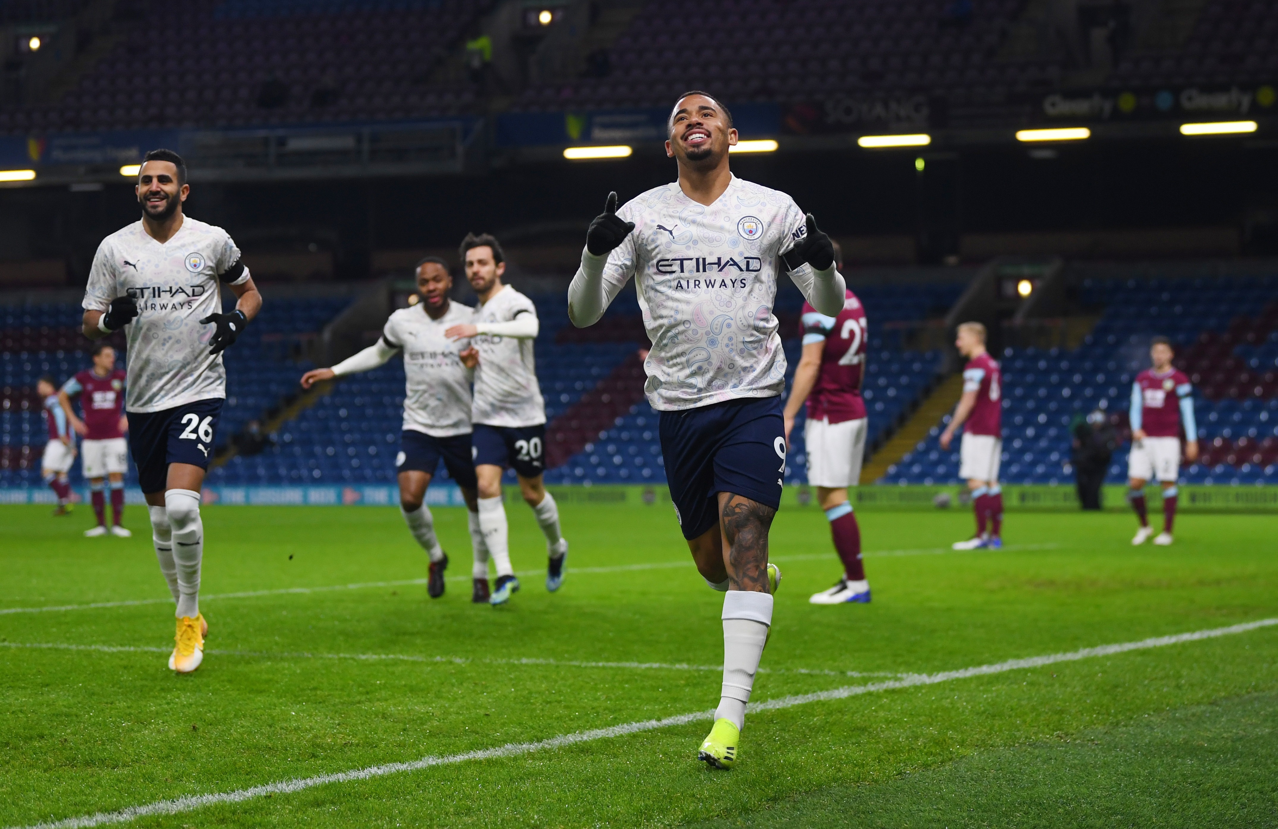 Man City lap ky luc anh 4