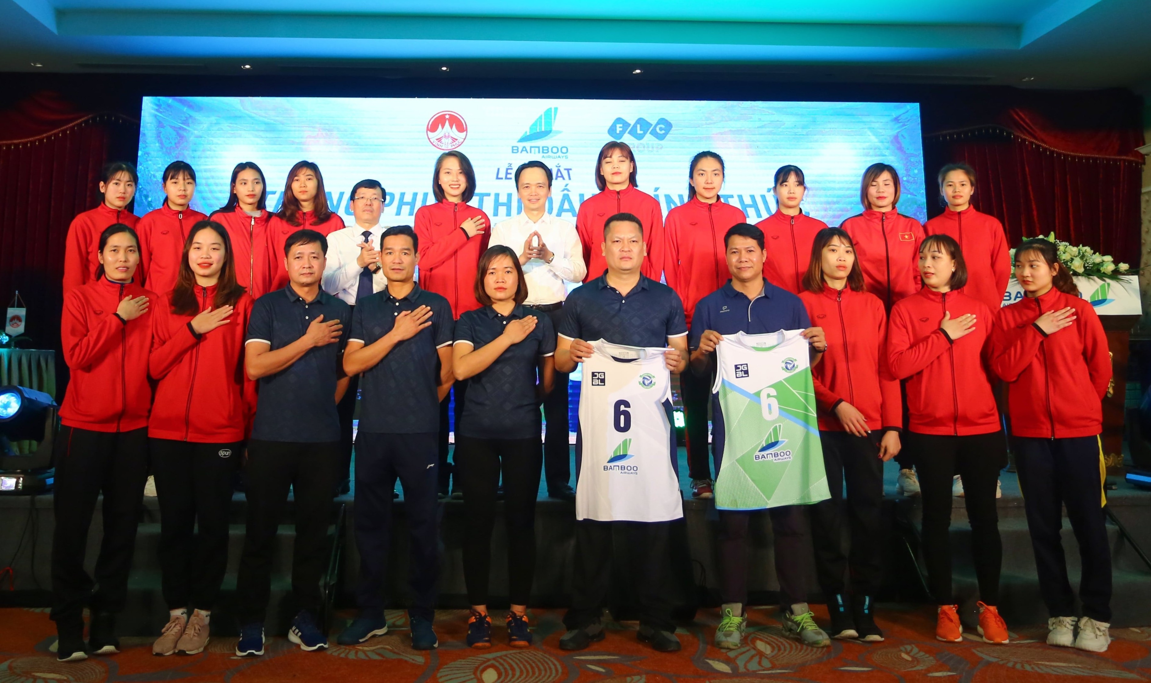 Bong chuyen Viet Nam anh 1