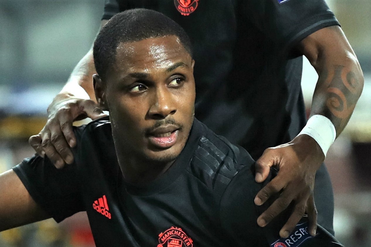 Ighalo co ben do moi sau khi roi Man Utd hinh anh