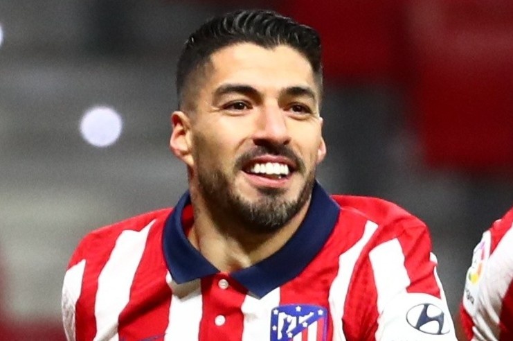 Suarez lap cu dup de hon Messi 3 ban o cuoc dua Vua pha luoi hinh anh