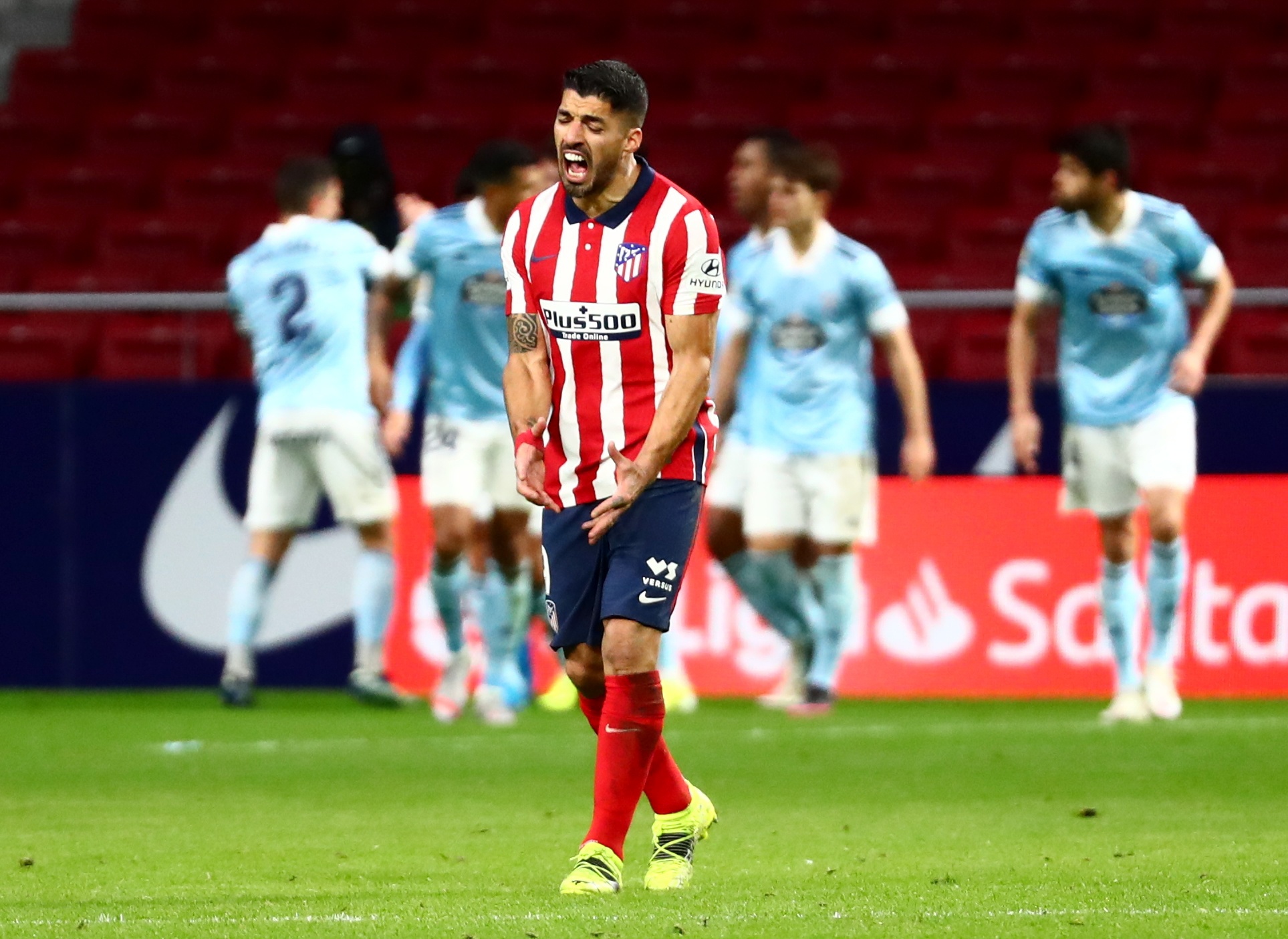 Suarez toa sang anh 8