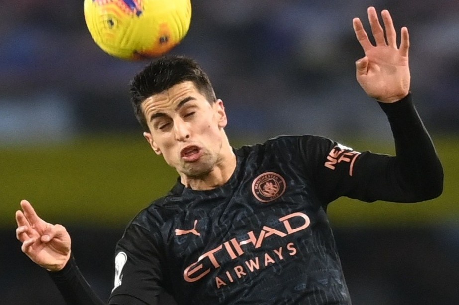 Joao Cancelo - hau ve toan nang cua Pep Guardiola hinh anh