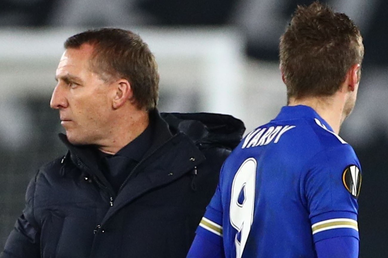 Brendan Rodgers thua nhan Leicester xung dang bi loai hinh anh