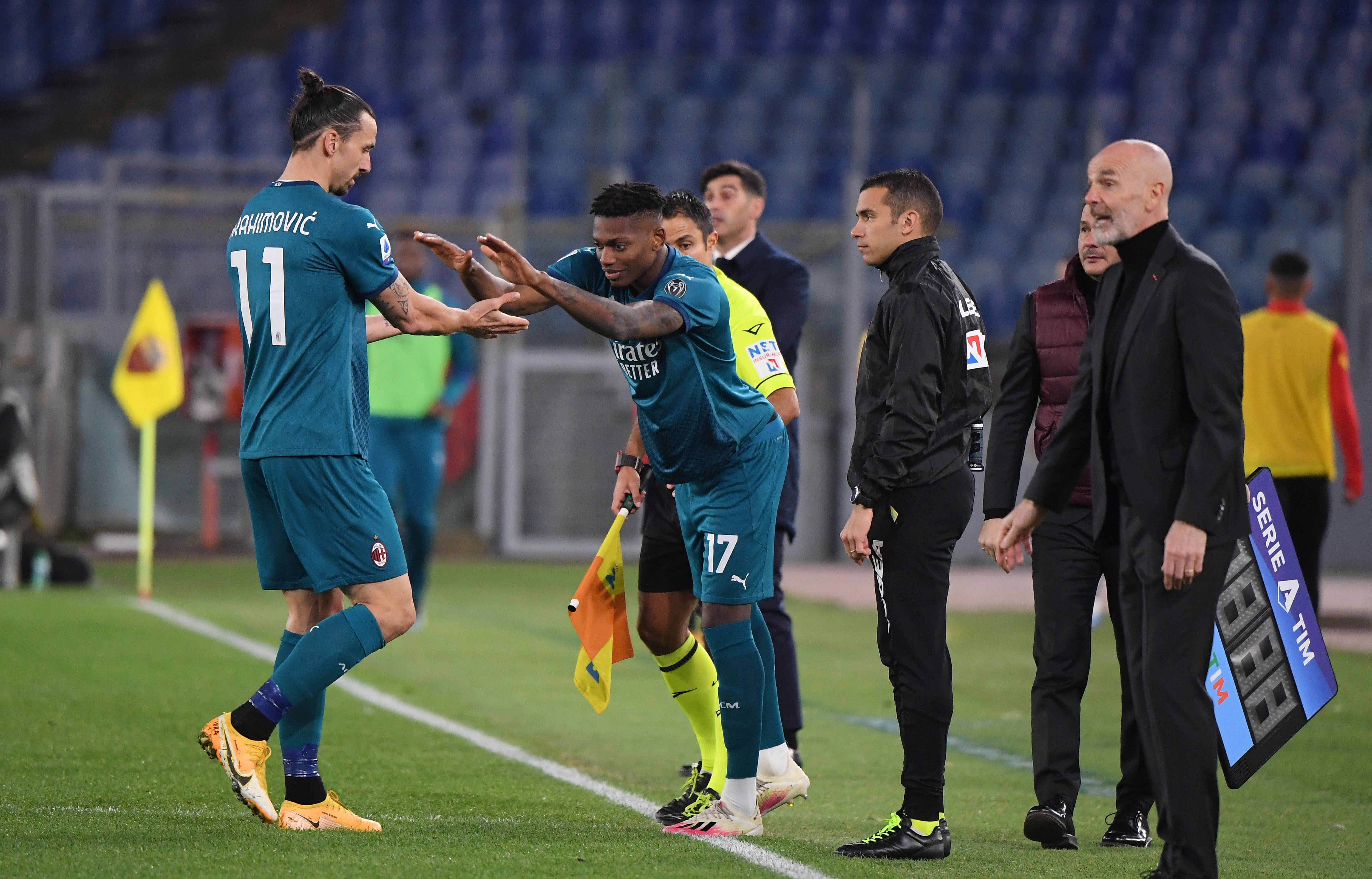 AC Milan dua vo dich anh 6