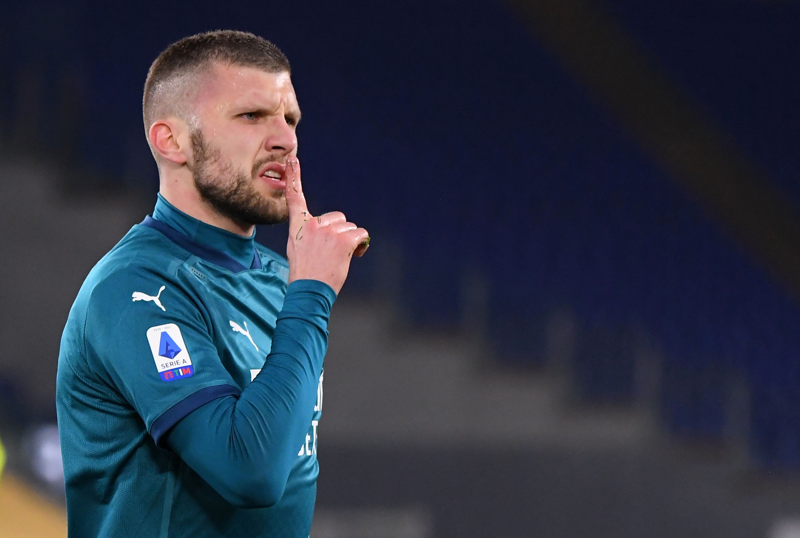 AC Milan dua vo dich anh 7