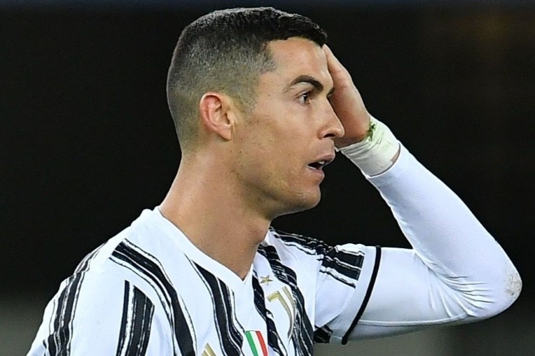 Ronaldo khong hai long o Juventus hinh anh