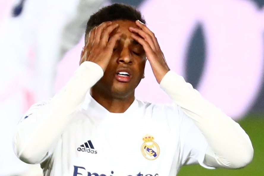 Real Madrid thoat thua o phut 89 hinh anh