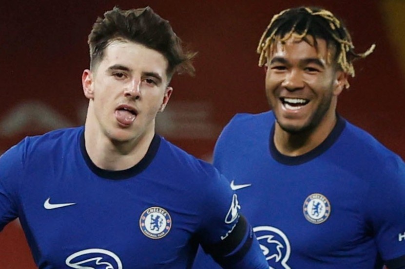 Chelsea tro lai top 4 sau tran thang Liverpool hinh anh