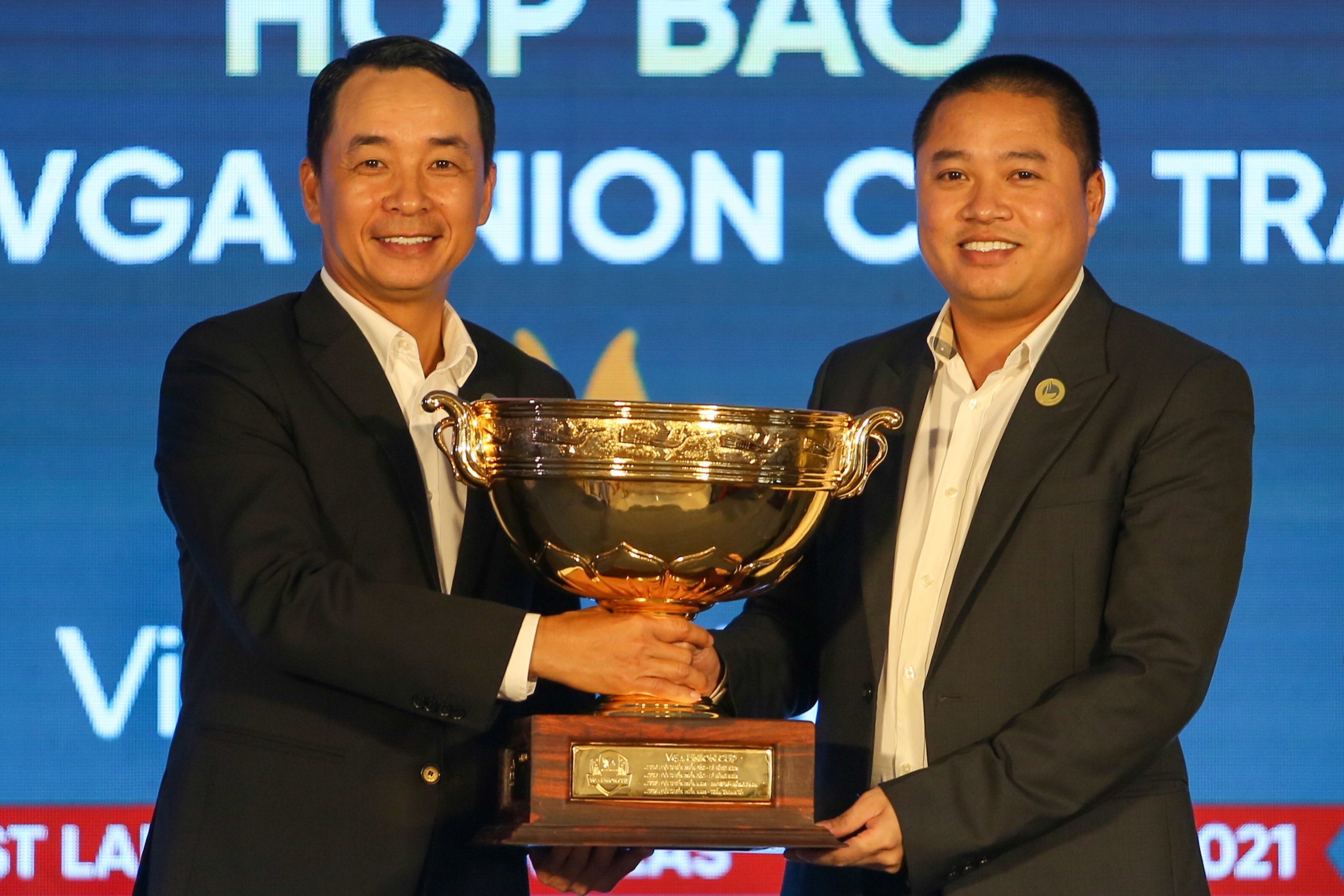 40 van dong vien tranh tai tai giai golf nghiep du Viet Nam hinh anh