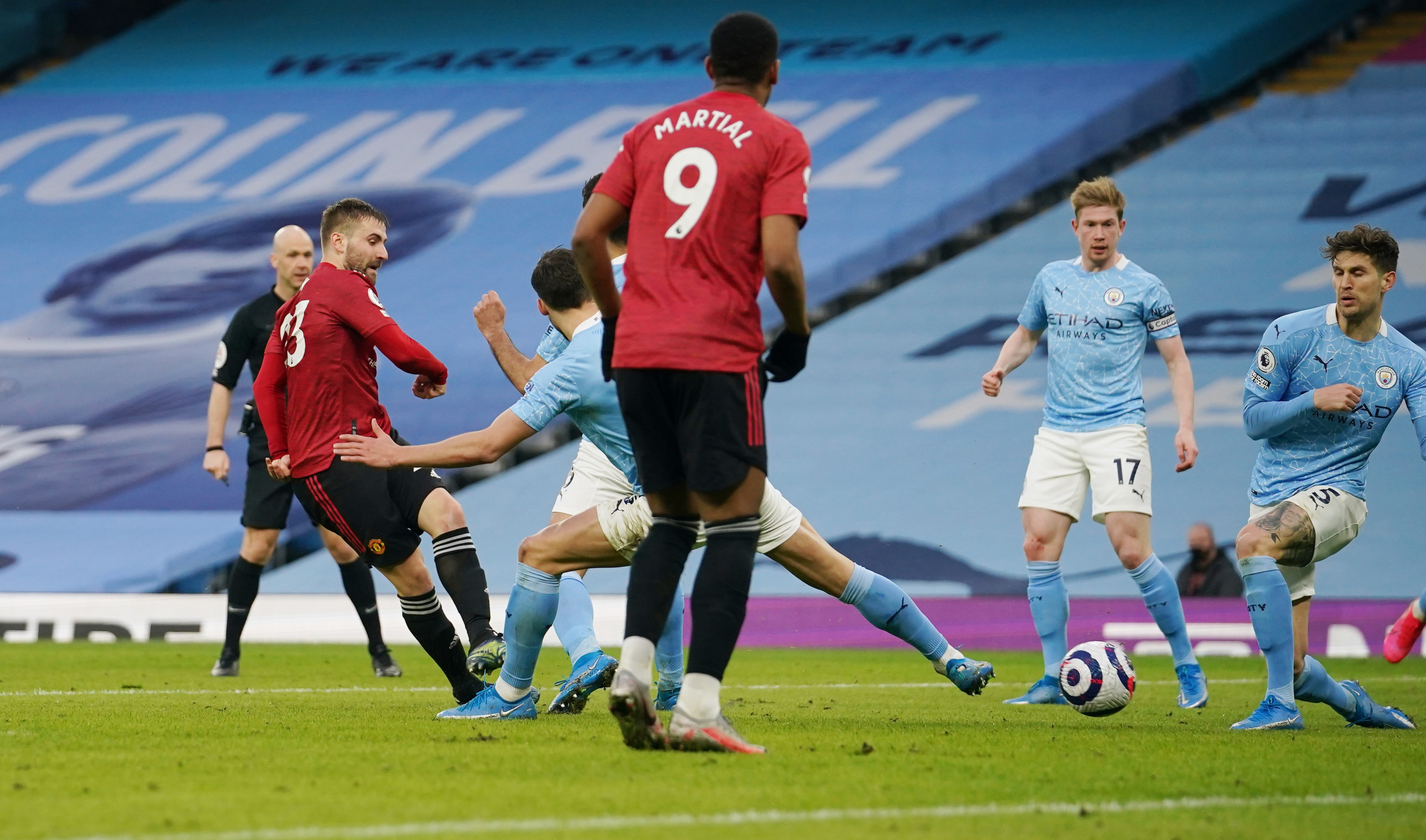 MU thang Man City anh 3