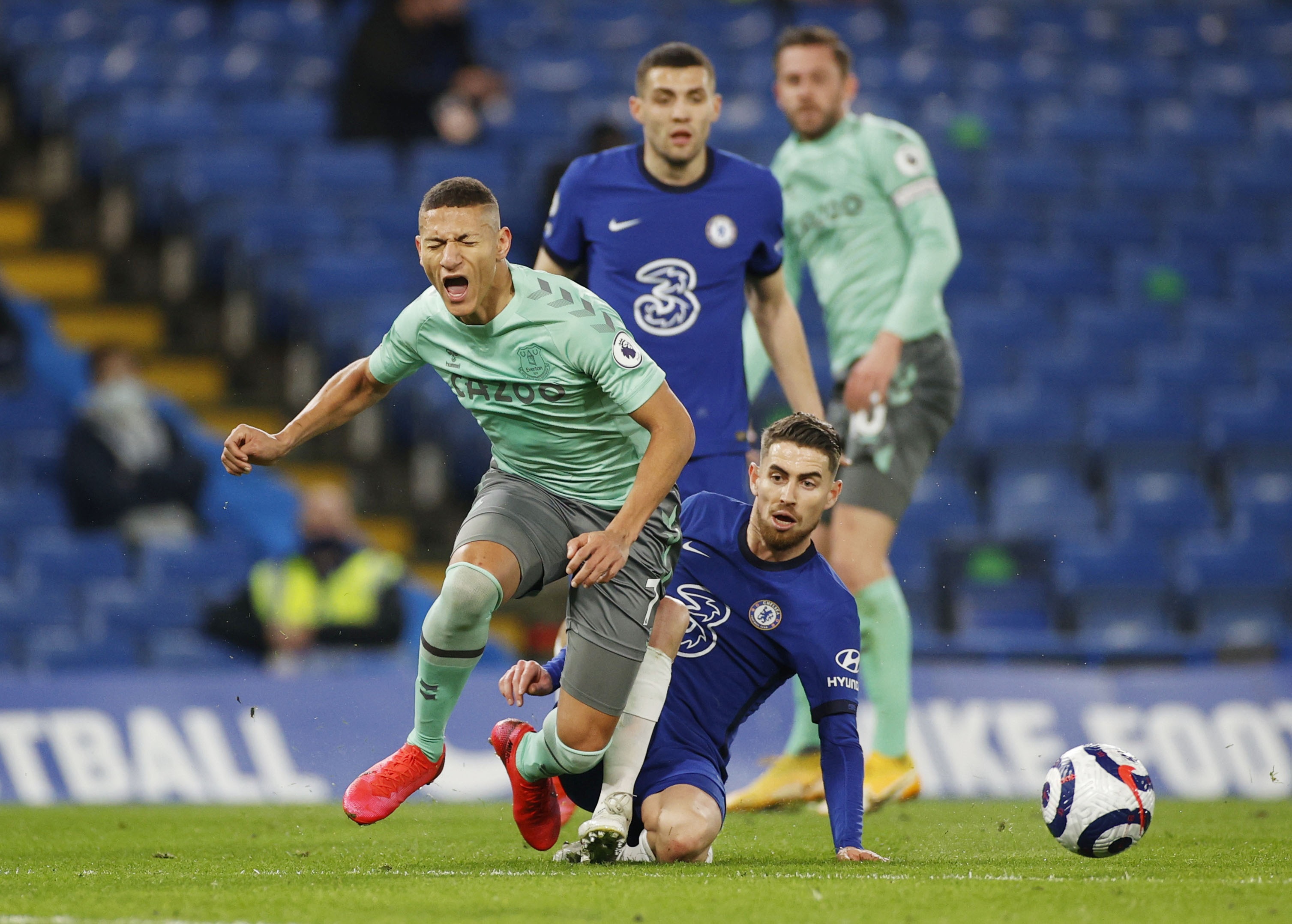 Chelsea bat bai anh 1